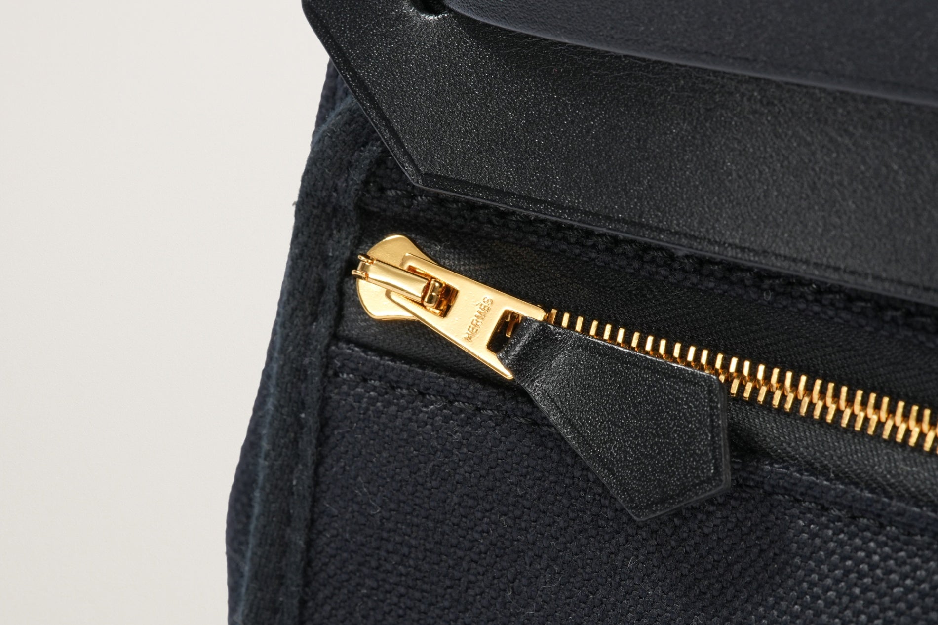 HERMES エールバッグミニ 黒
