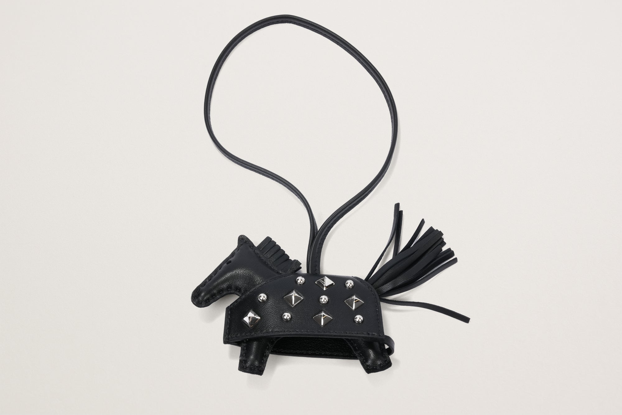 HERMES ロデオチャームPM ロべオ・ロック 黒