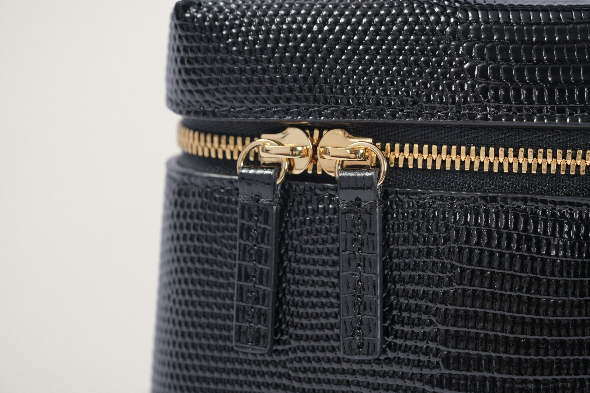 CHANEL マトラッセ スモールヴァニティケース