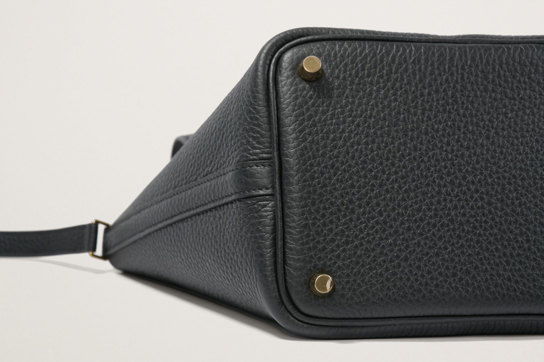 HERMES ピコタンロック18 黒