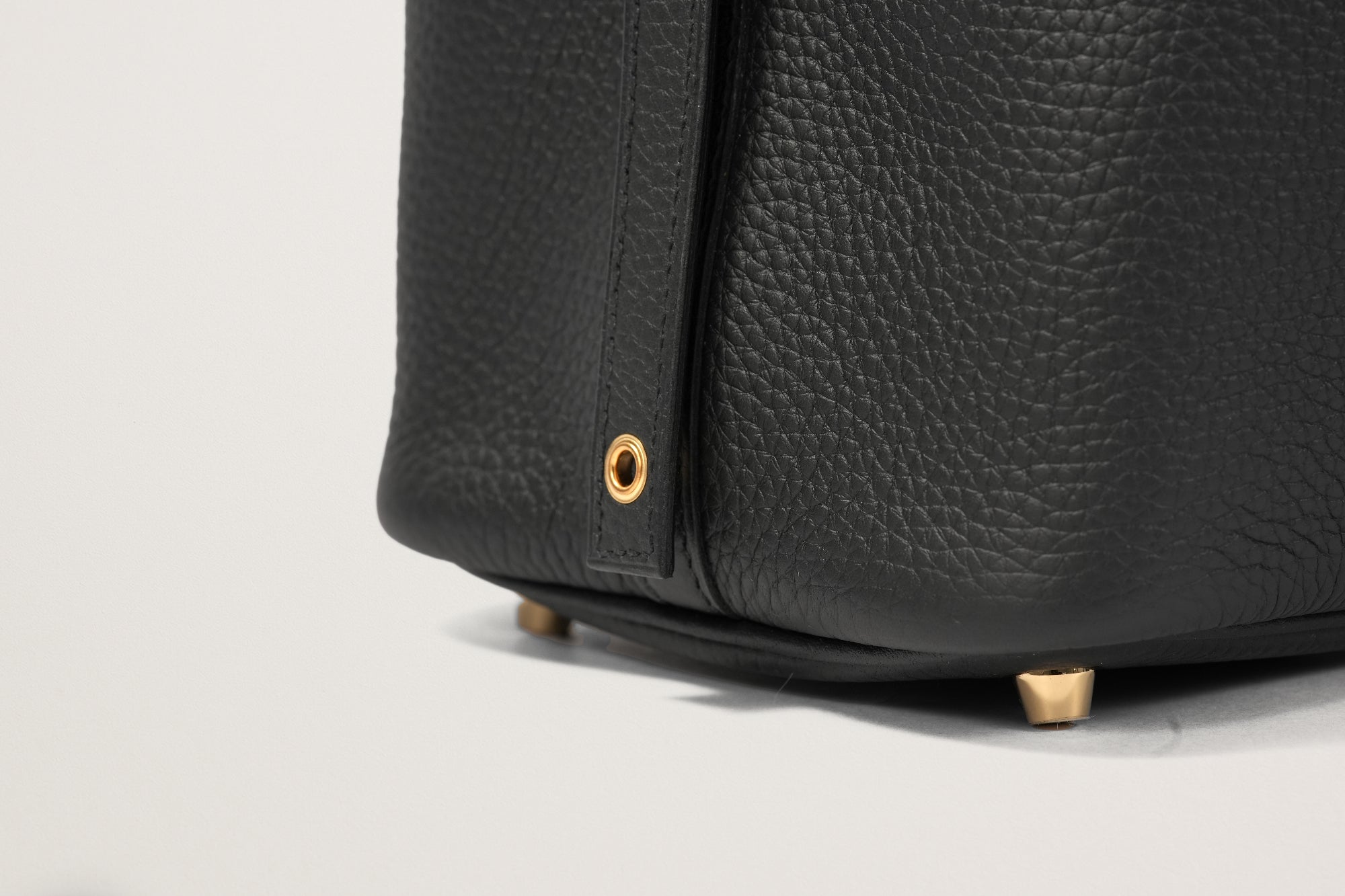 HERMES ピコタンロック18