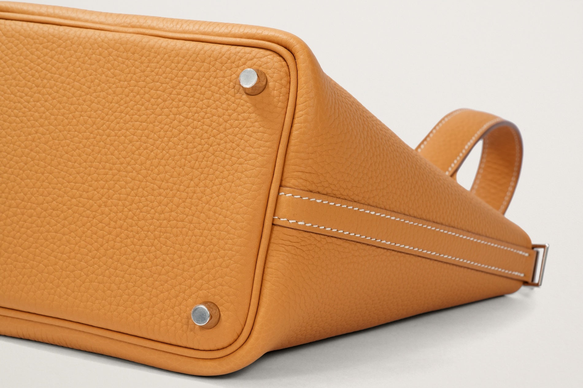 HERMES ピコタンロック18 ナチュラルサブレ
