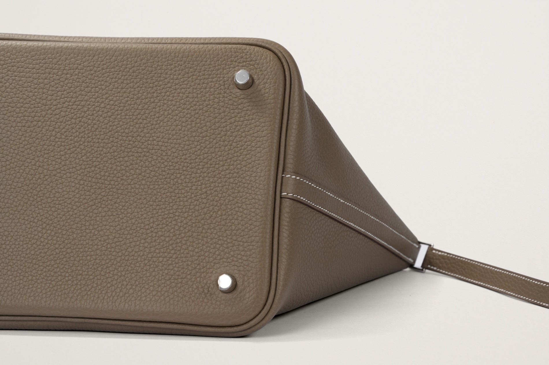 HERMES ピコタンロック22 エトゥープ