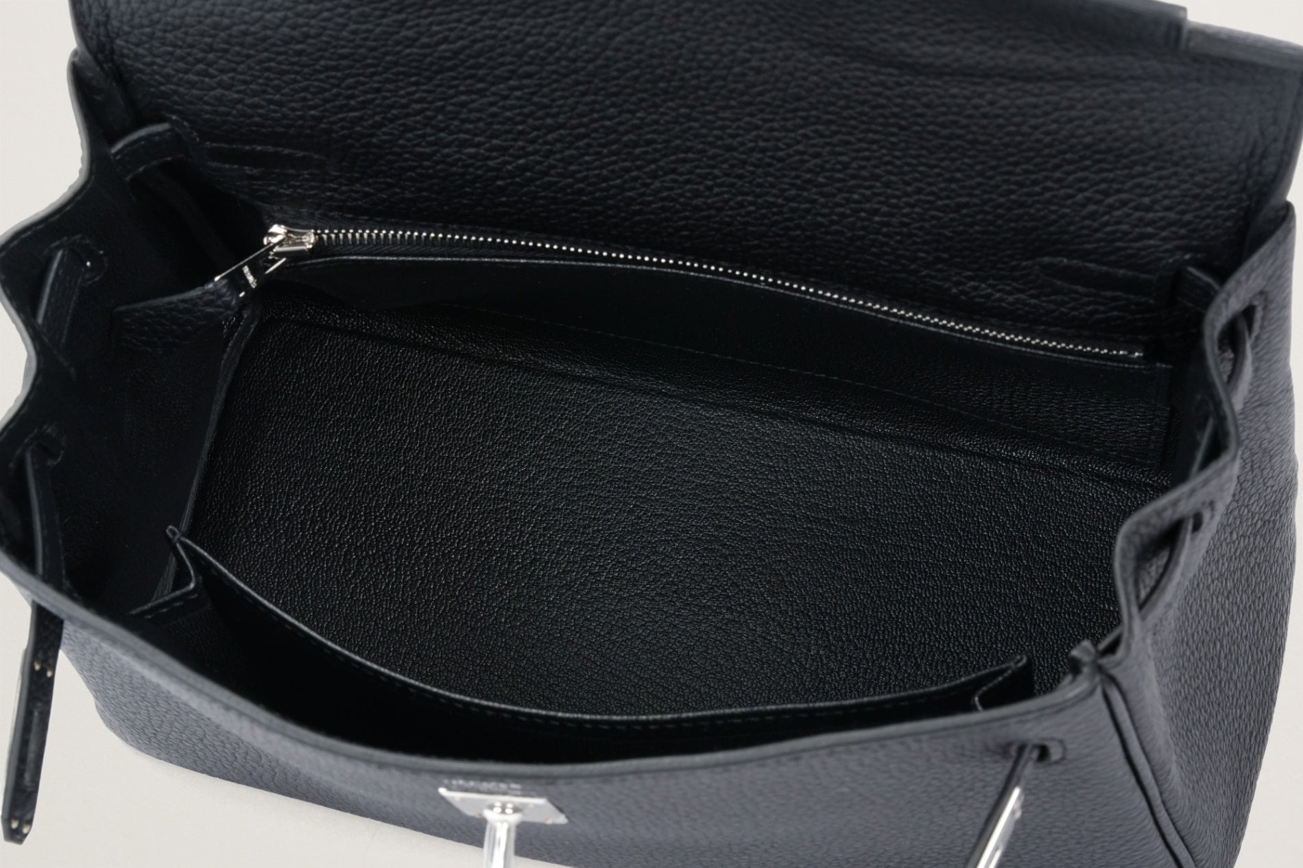HERMES ケリー25 内縫い 黒