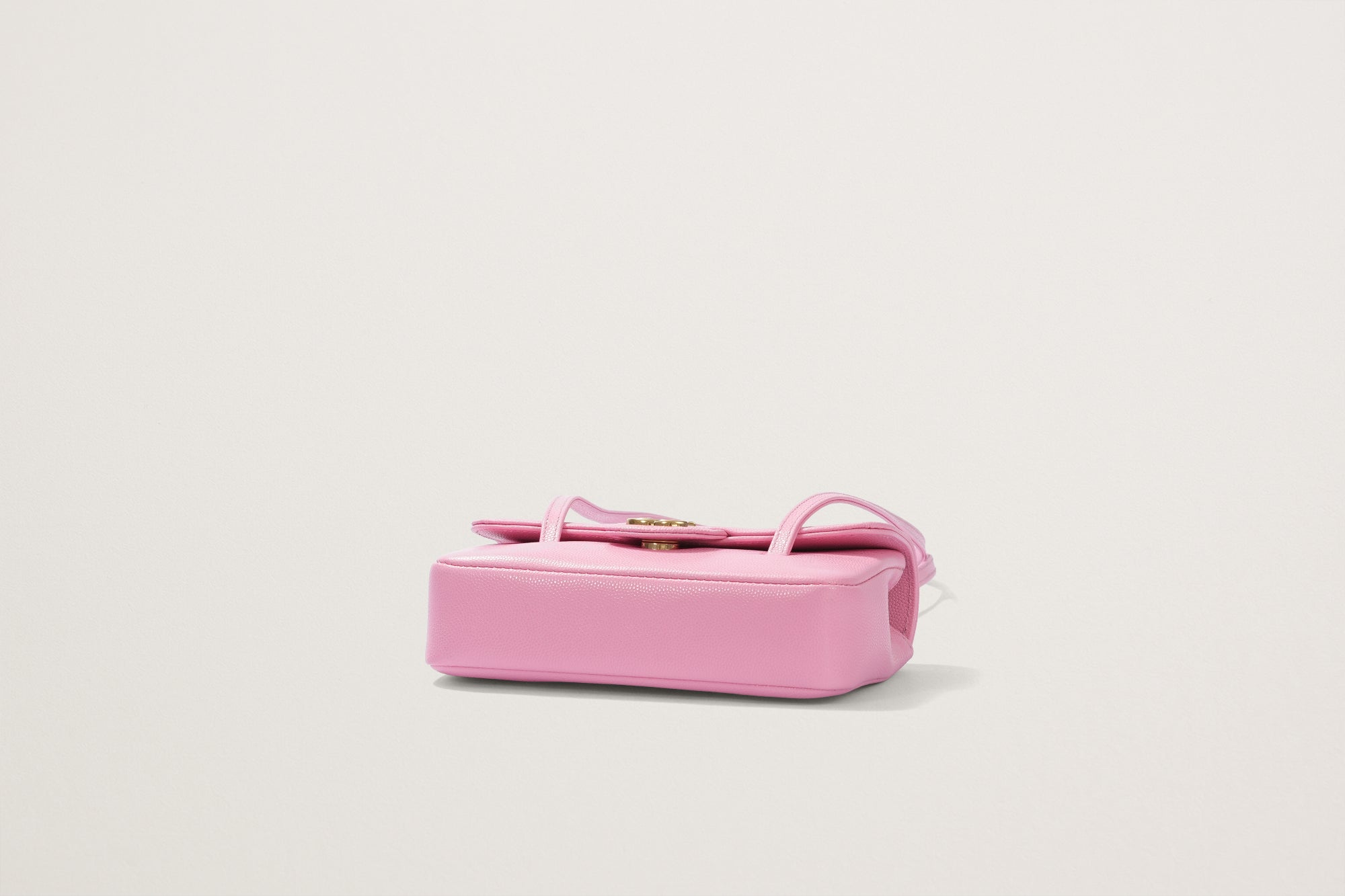 CHANEL ストラップ クラッチ バッグ – GINZA SATAKE