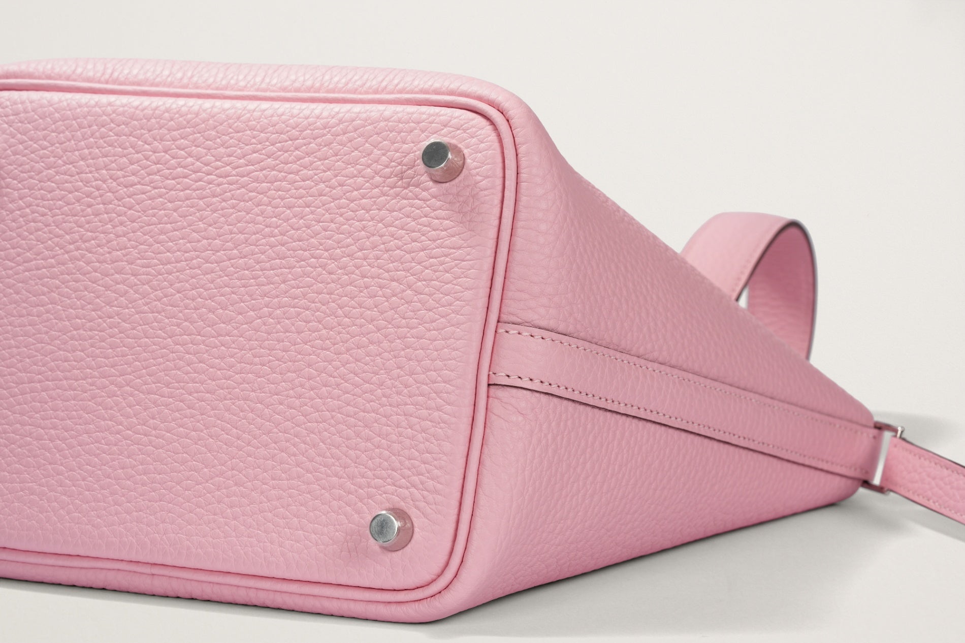 HERMES ピコタンロック18 ローズサクラ