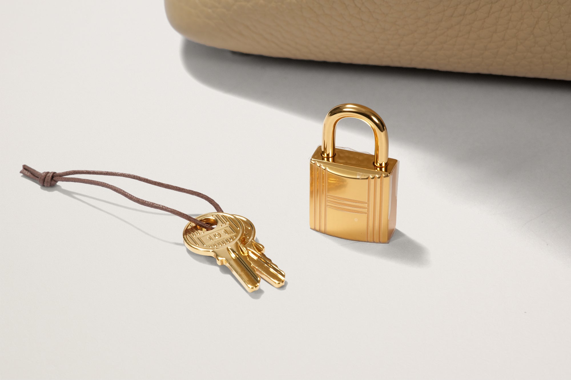 HERMES ピコタンロック18 トレンチ