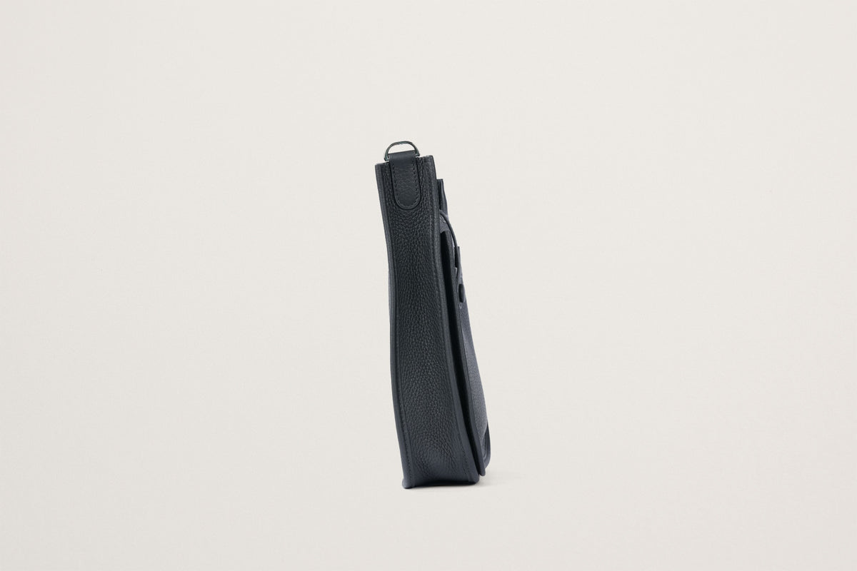 HERMES エヴリン23 黒