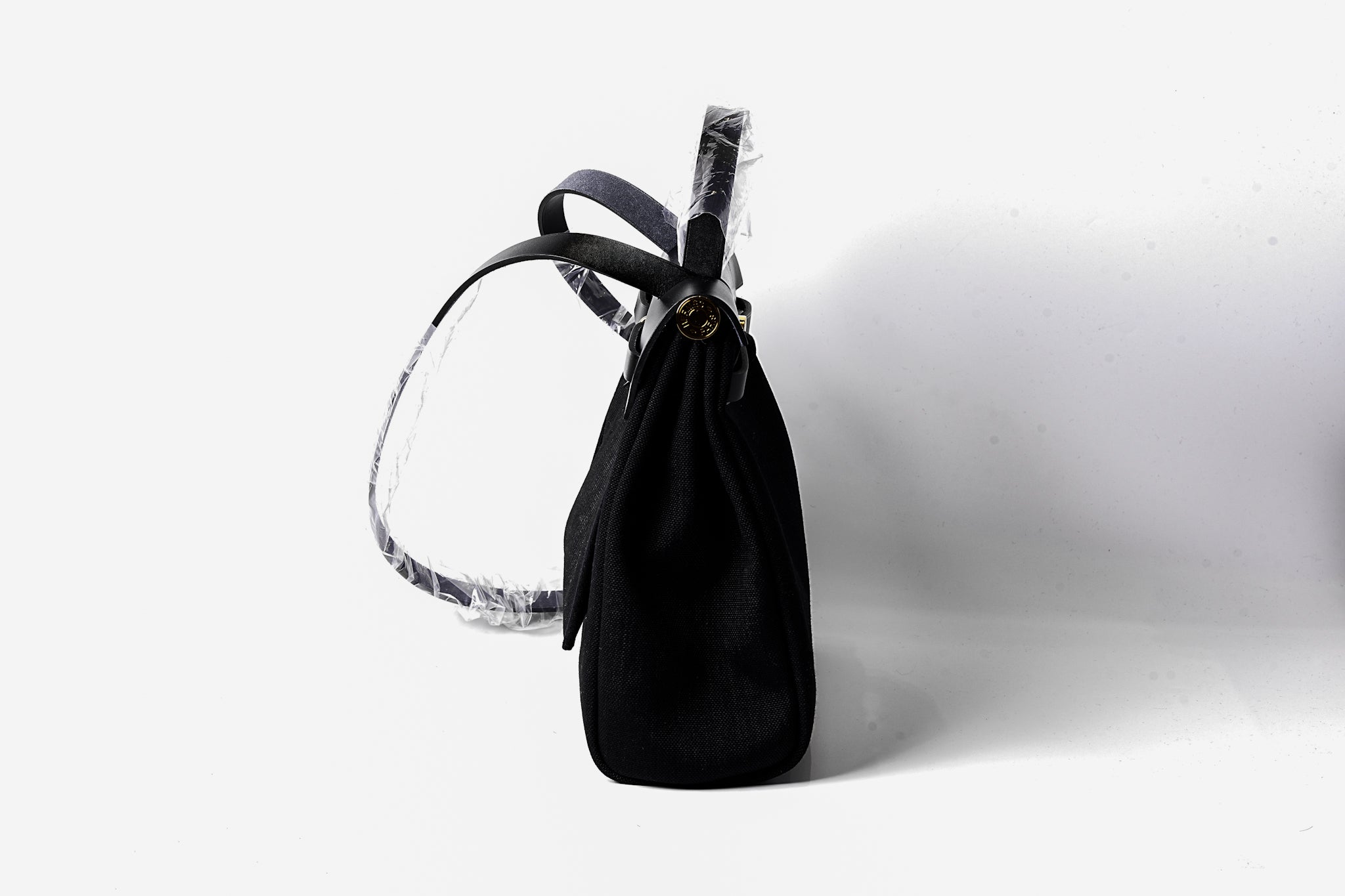 【シックで上品♪】HERMES エールジップ31 オールブラック HERMES エールバッグ・ジップ31 – GINZA SATAKE