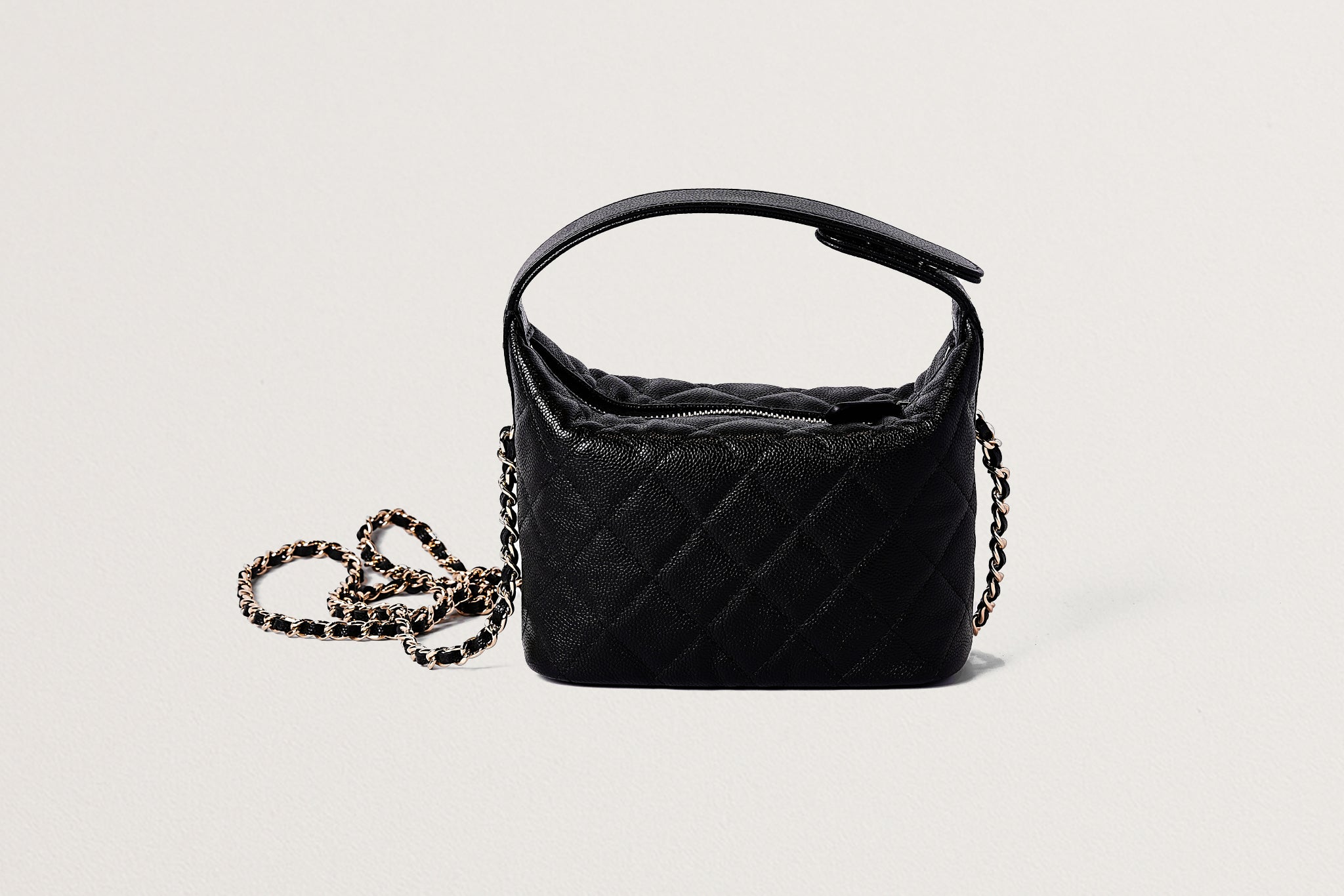 【上品で超☆お洒落 25C】CHANEL ２way ホーボーバック CHANEL 25C クルーズ チェーンホーボーバッグ – GINZA SATAKE