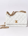 CHANEL チェーンウォレット