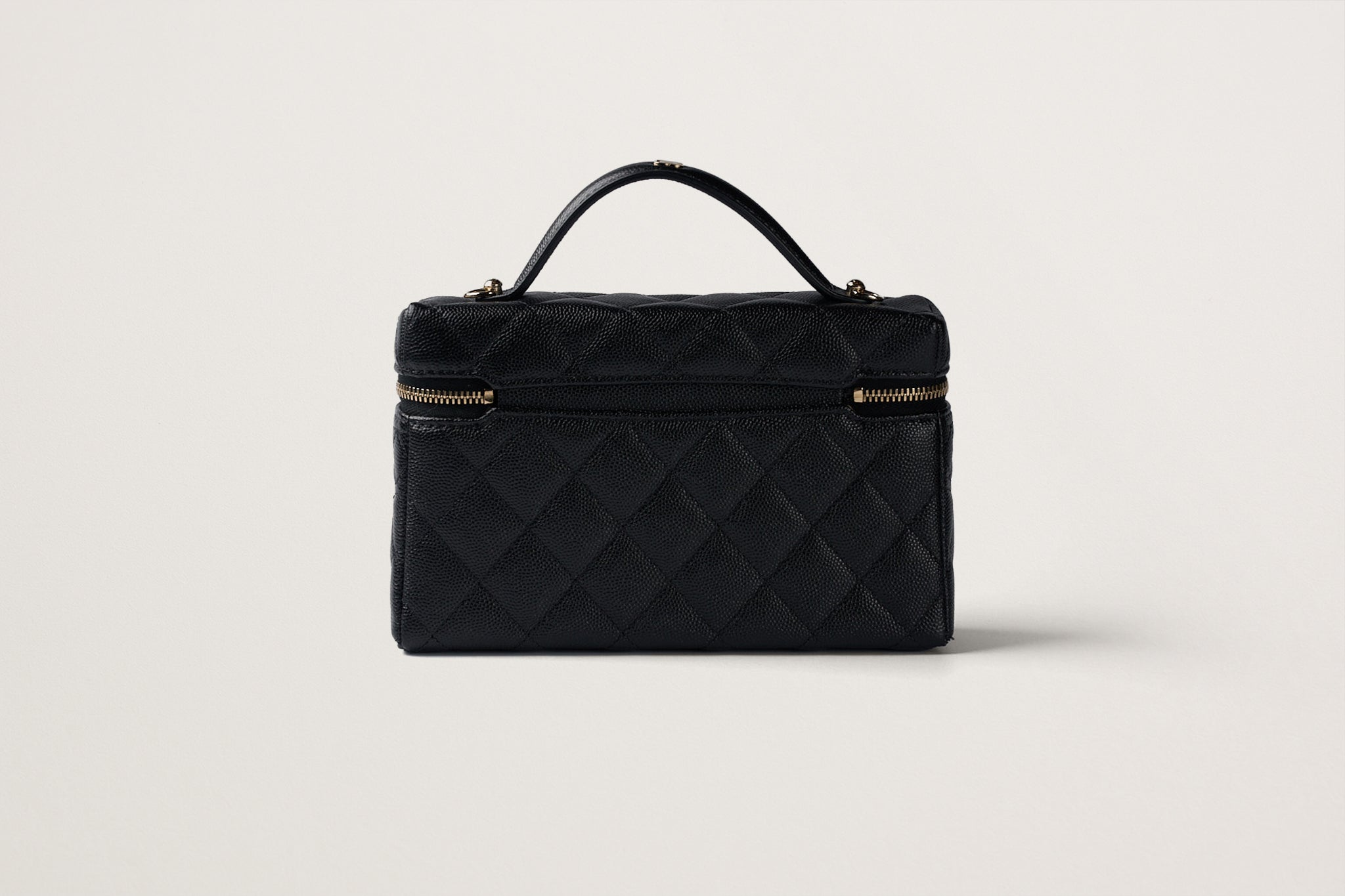 CHANEL バニティバッグ 25C – GINZA SATAKE