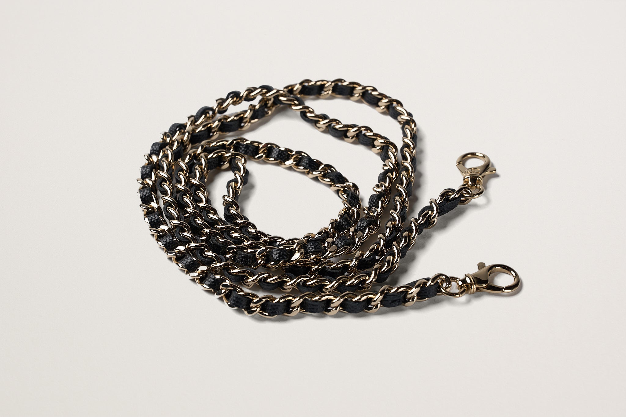 【25S限定】気品溢れるプレート付き★CHANEL★バニティバッグ★ 25S限定】気品溢れるプレート付き☆CHANEL☆バニティバッグ☆