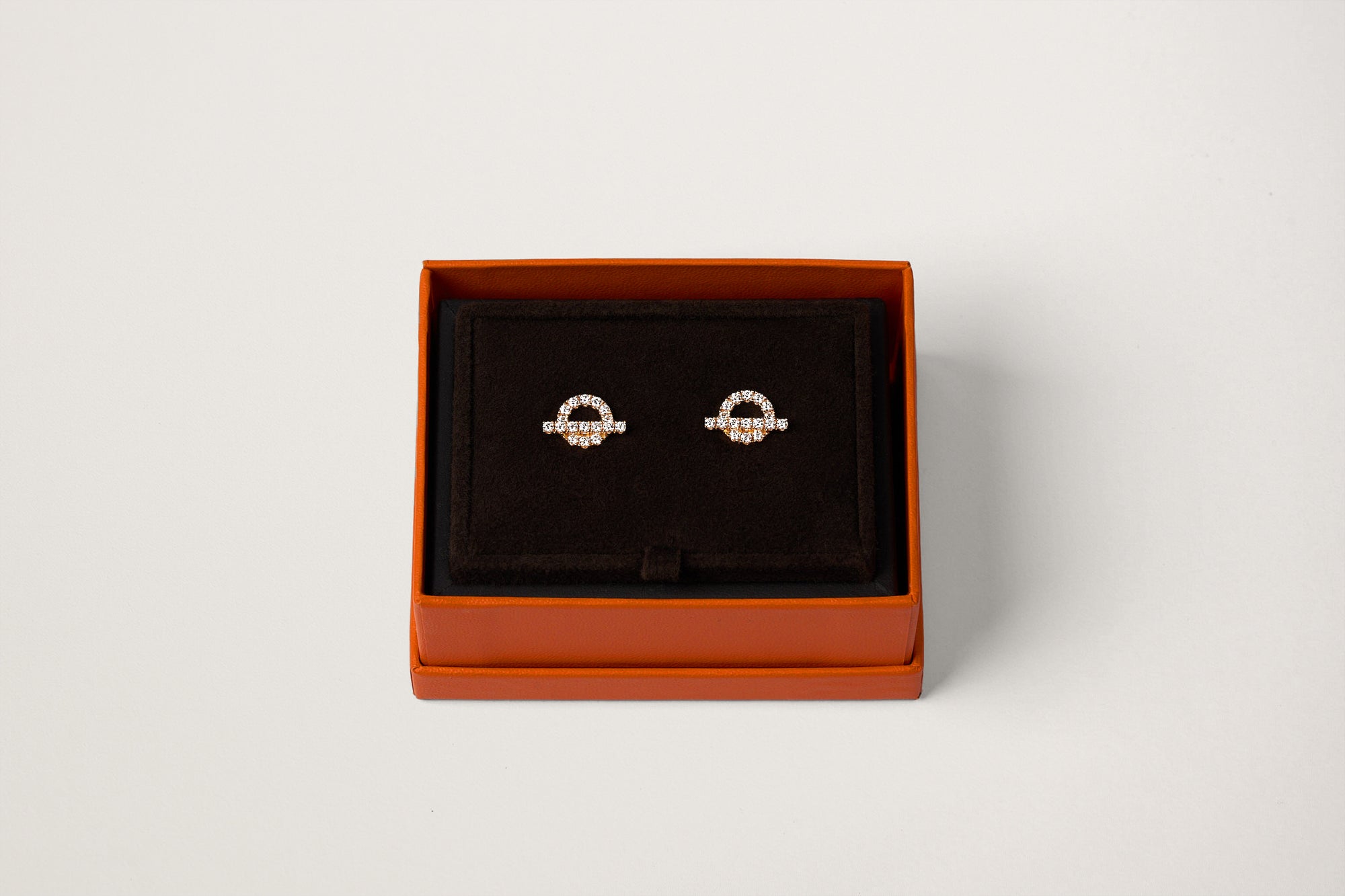 HERMES ピアス フィネス