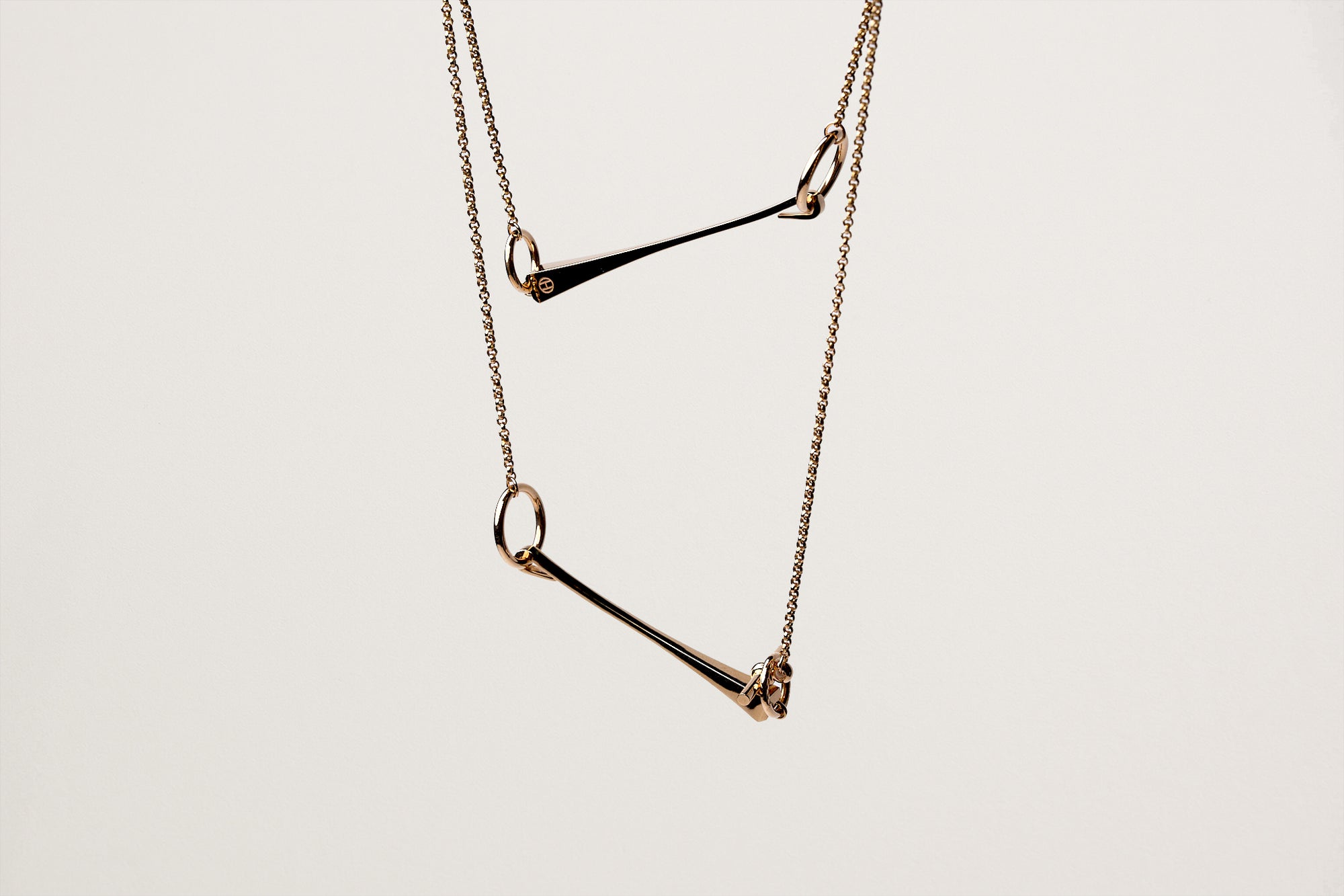 HERMES ロングネックレス クルー・ド・フォルジュ