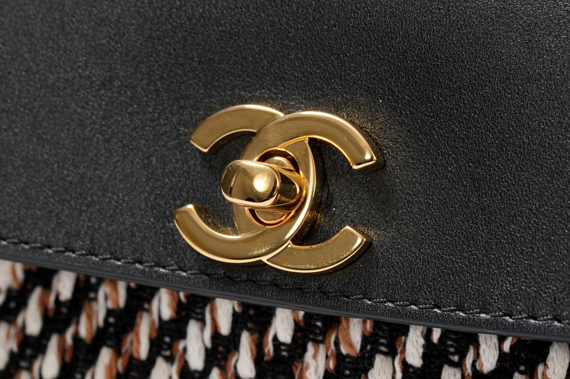 CHANEL スモール ショッピング バッグ
