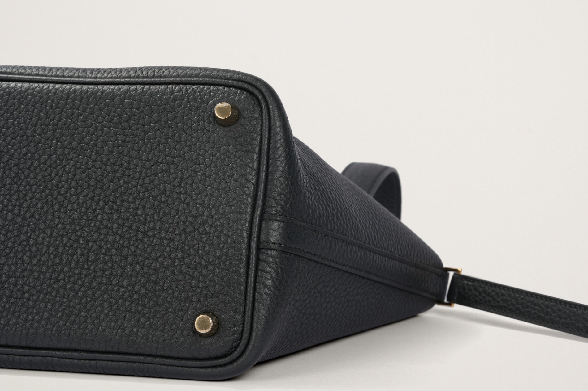 HERMES ピコタンロック18 黒