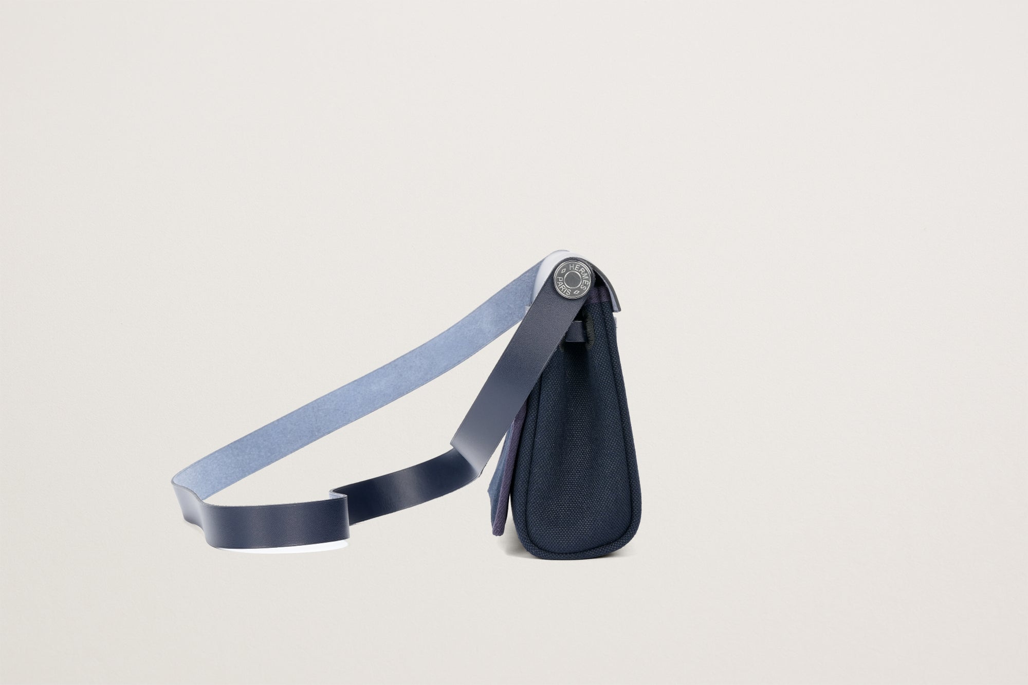 HERMES エールバッグミニ ブルーインディゴ
