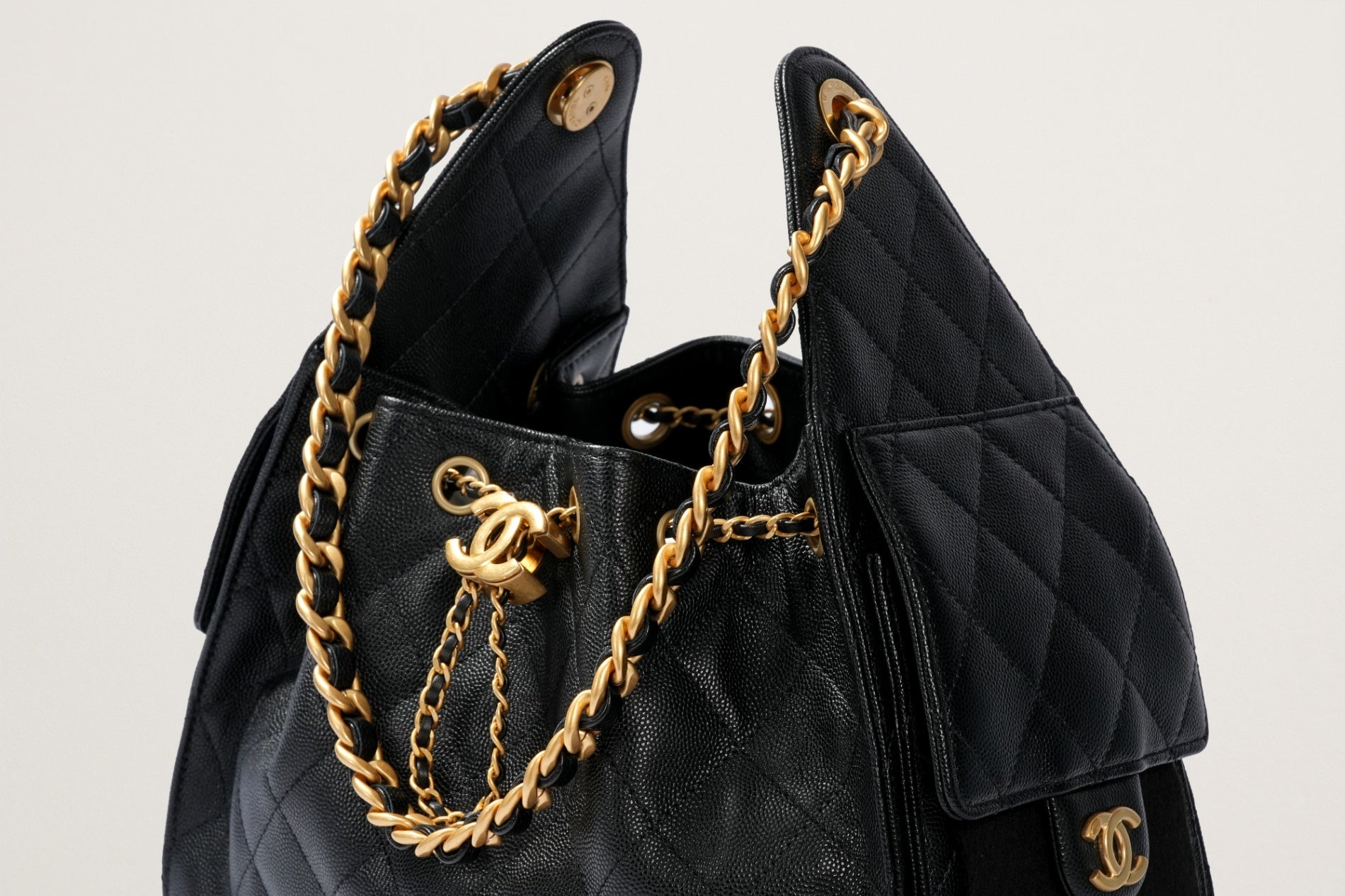 CHANEL 25 スモール ハンドバッグ – GINZA SATAKE