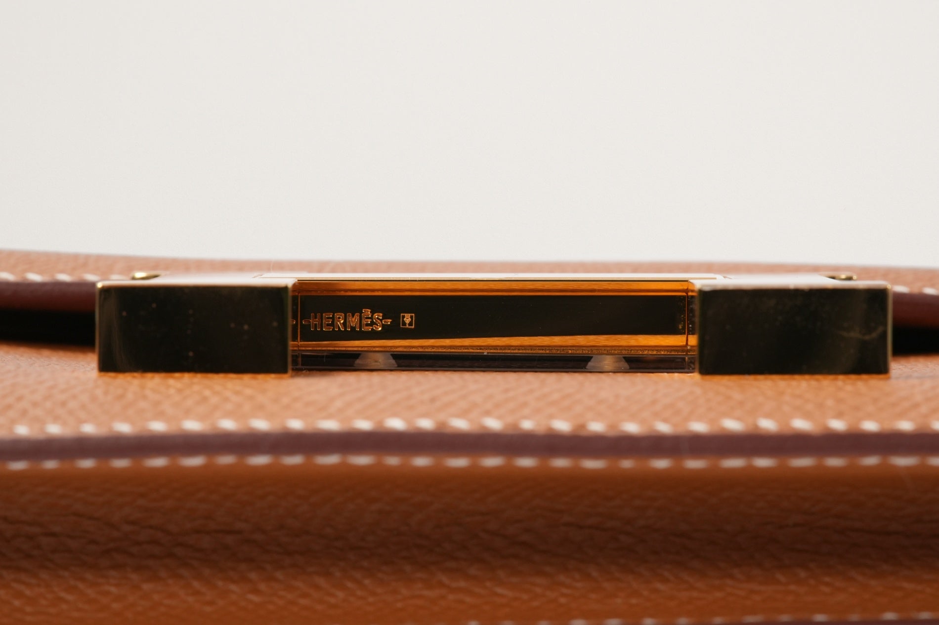 HERMES コンスタンスミニ ゴールド