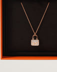 HERMES ネックレス《アミュレット》コンスタンス