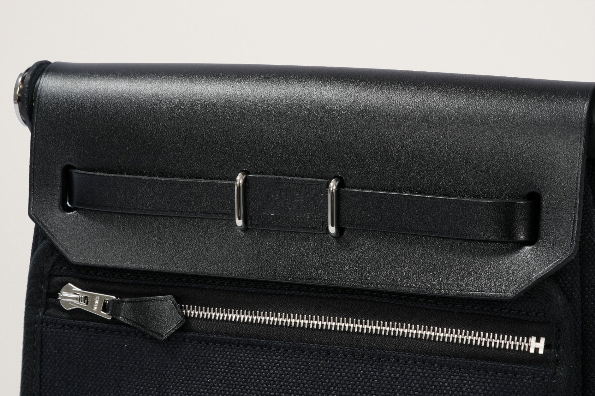 HERMES エールバッグミニ 黒