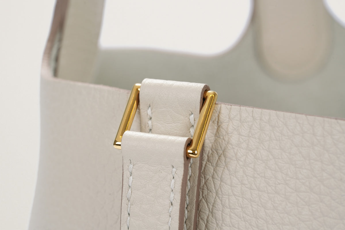 HERMES ピコタンロック18 クレ
