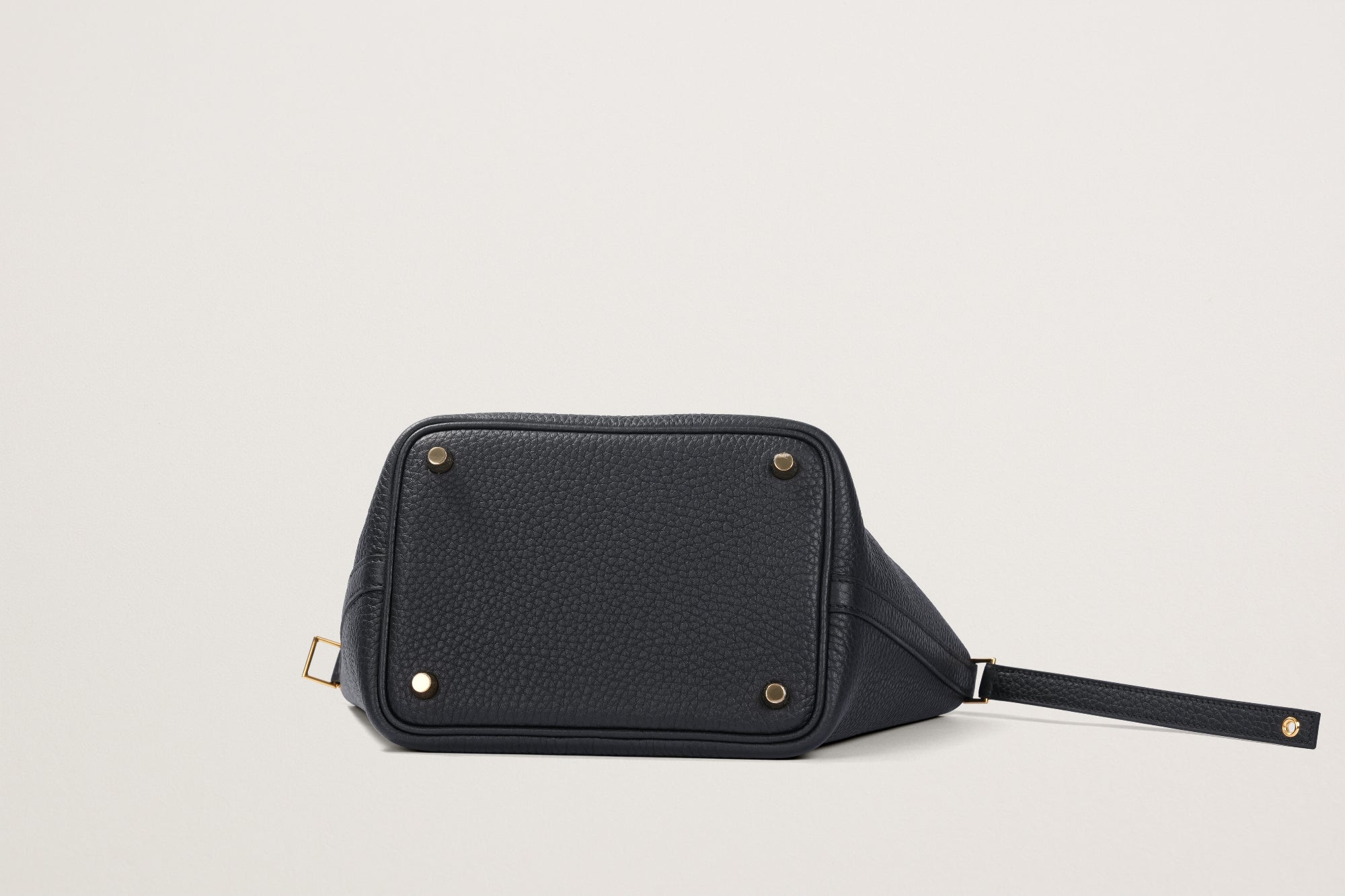 HERMES ピコタンロック18 黒