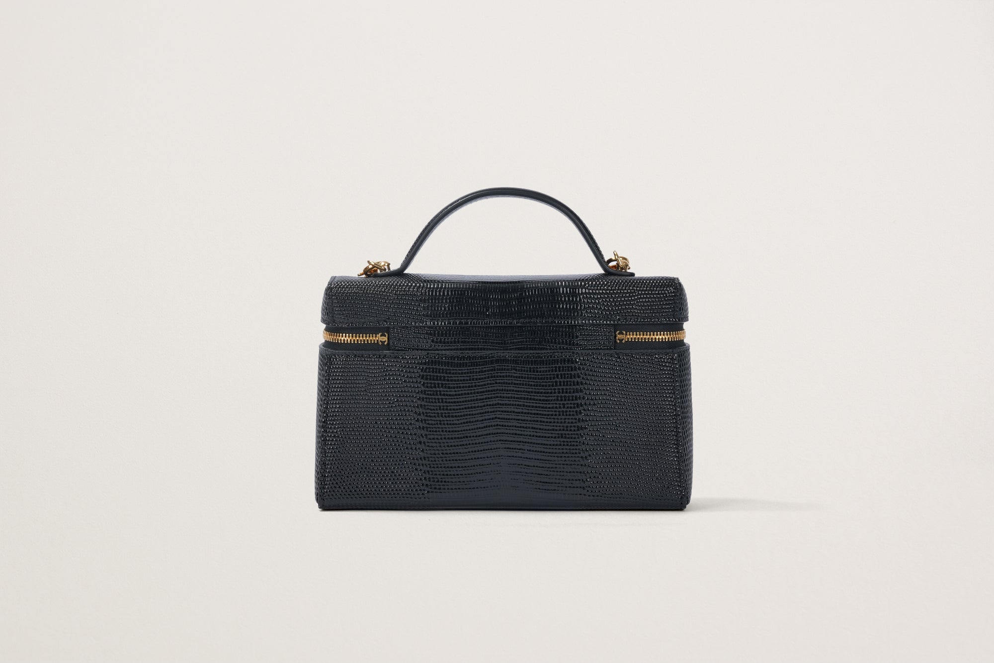 CHANEL マトラッセ スモールヴァニティケース