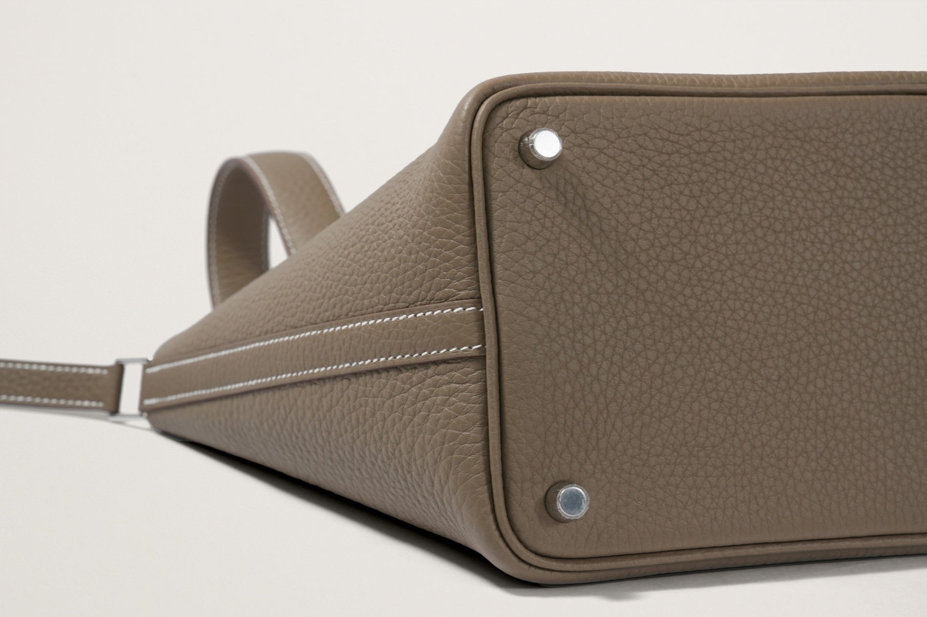 HERMES ピコタンロック18 エトゥープ