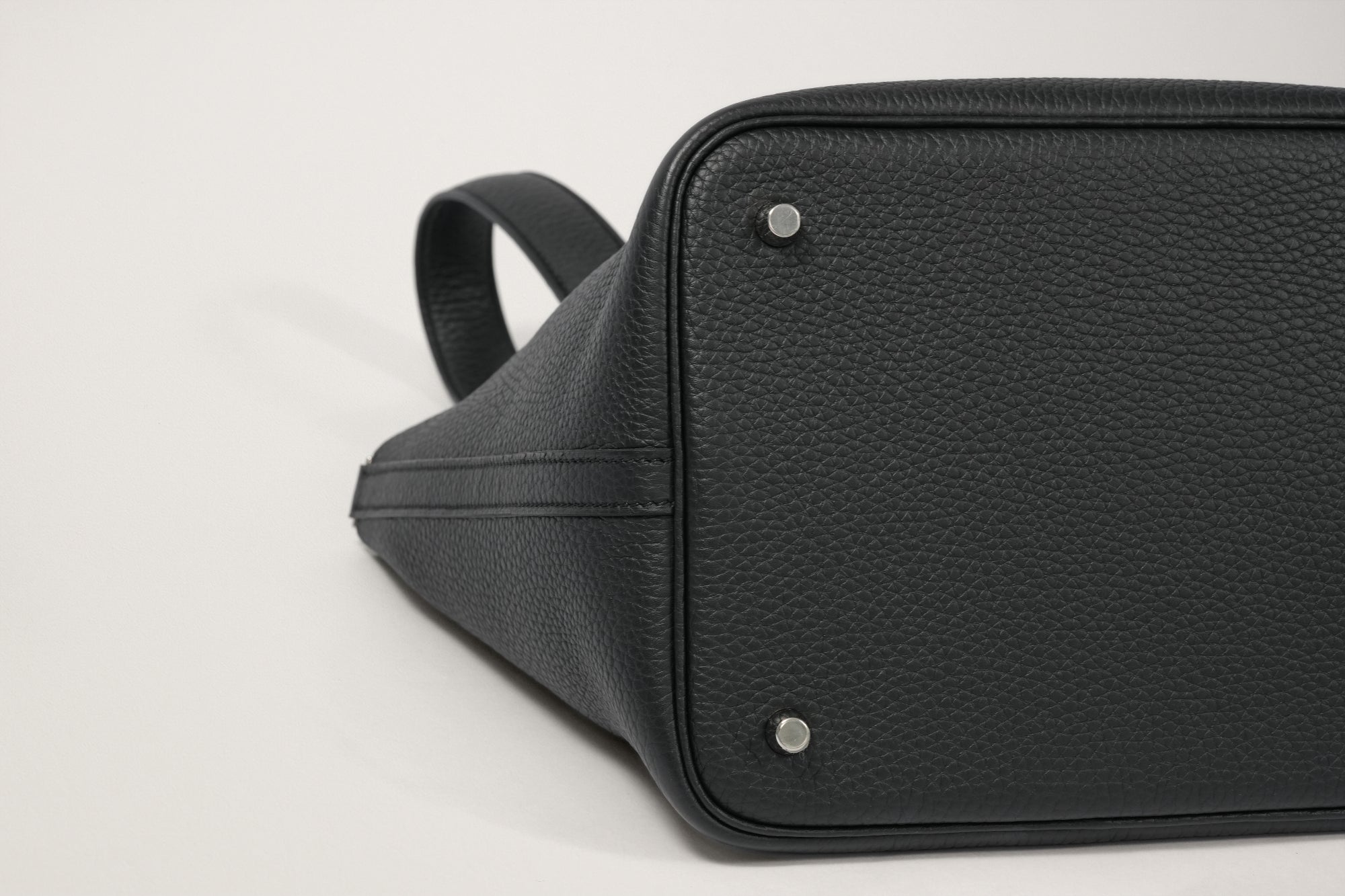 HERMES ピコタンロック22 黒