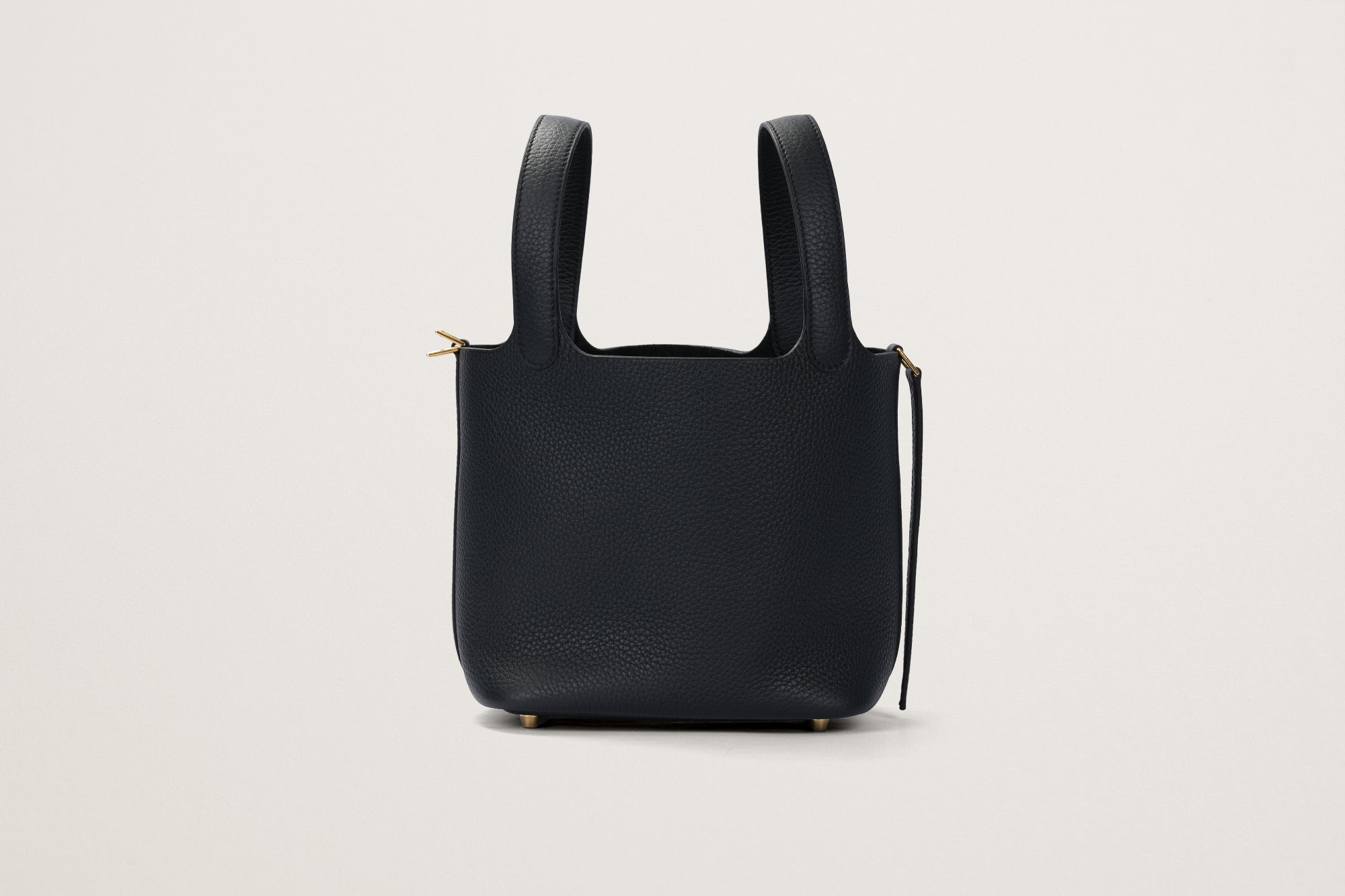 HERMES ピコタンロック18 黒 – GINZA SATAKE