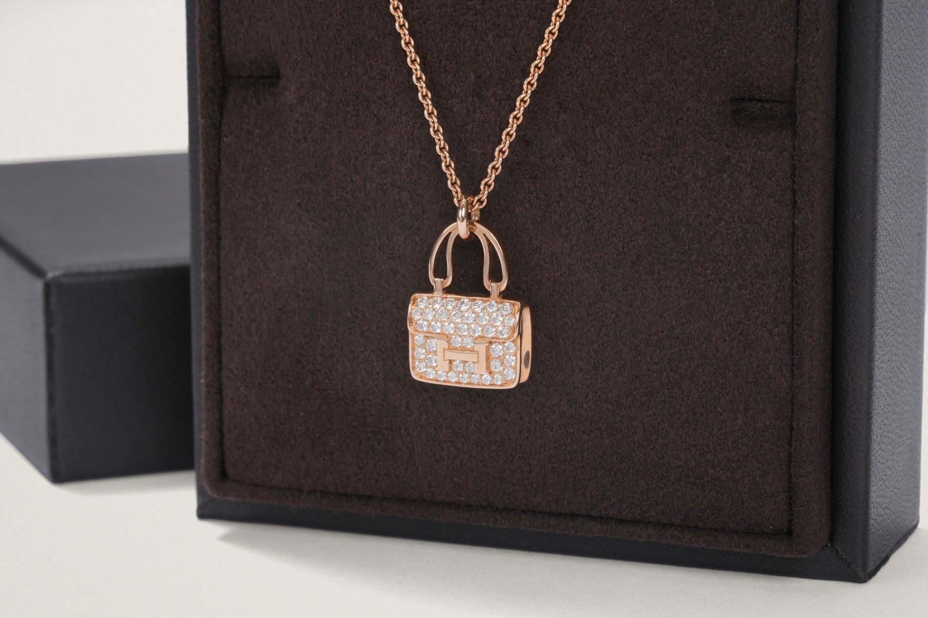 HERMES K18PG アミュレット コンスタンス ダイヤモンドネックレス