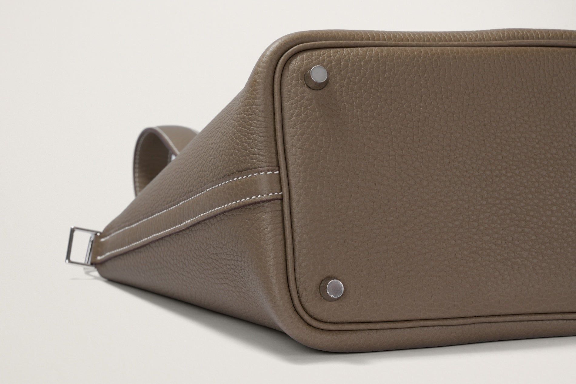 HERMES ピコタンロック18 エトゥープ