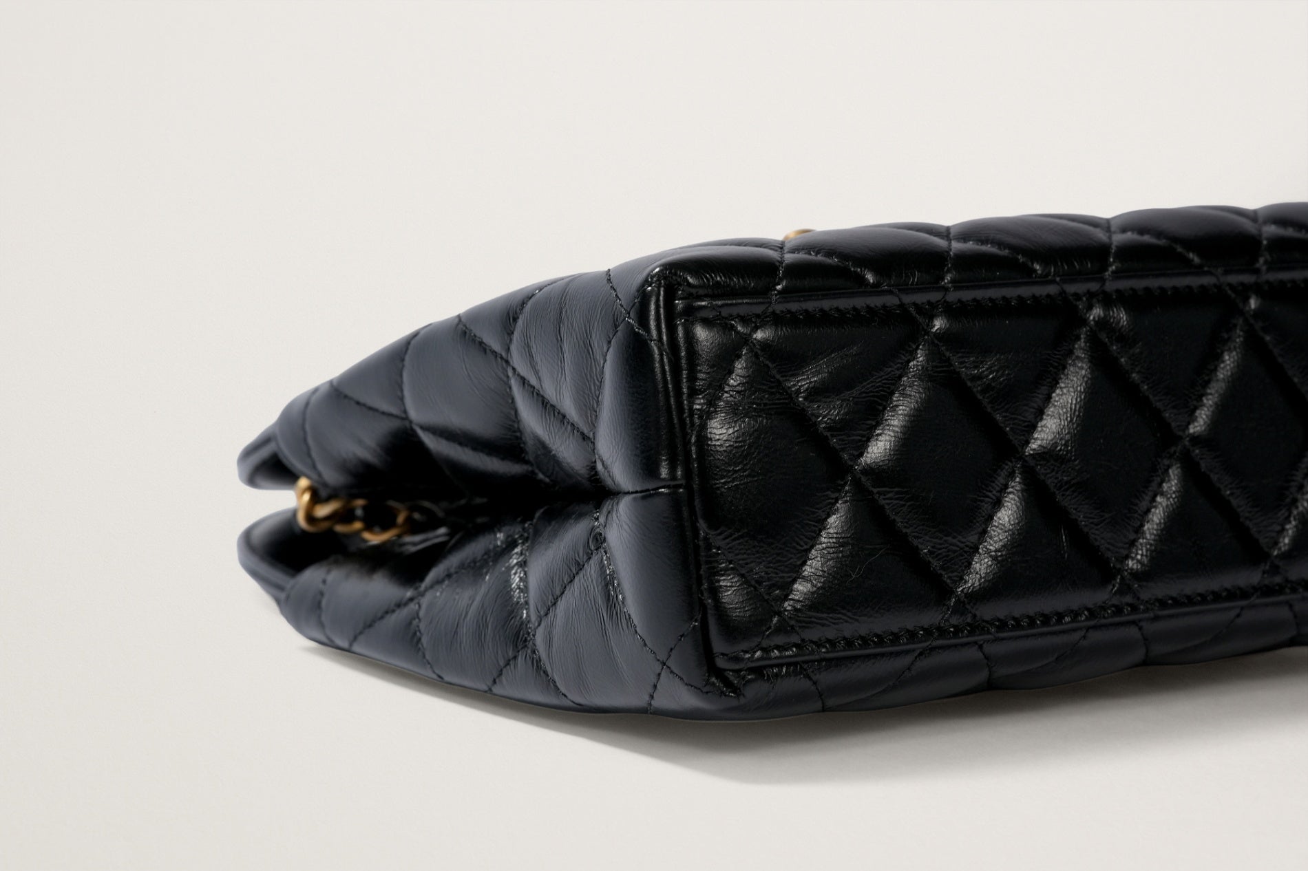 CHANEL マトラッセ ミニ ショッピングバッグ