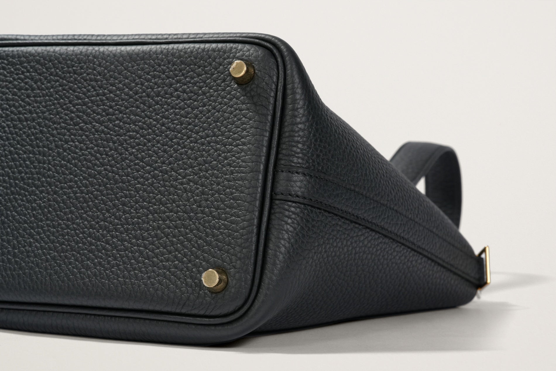 HERMES ピコタンロック18 黒