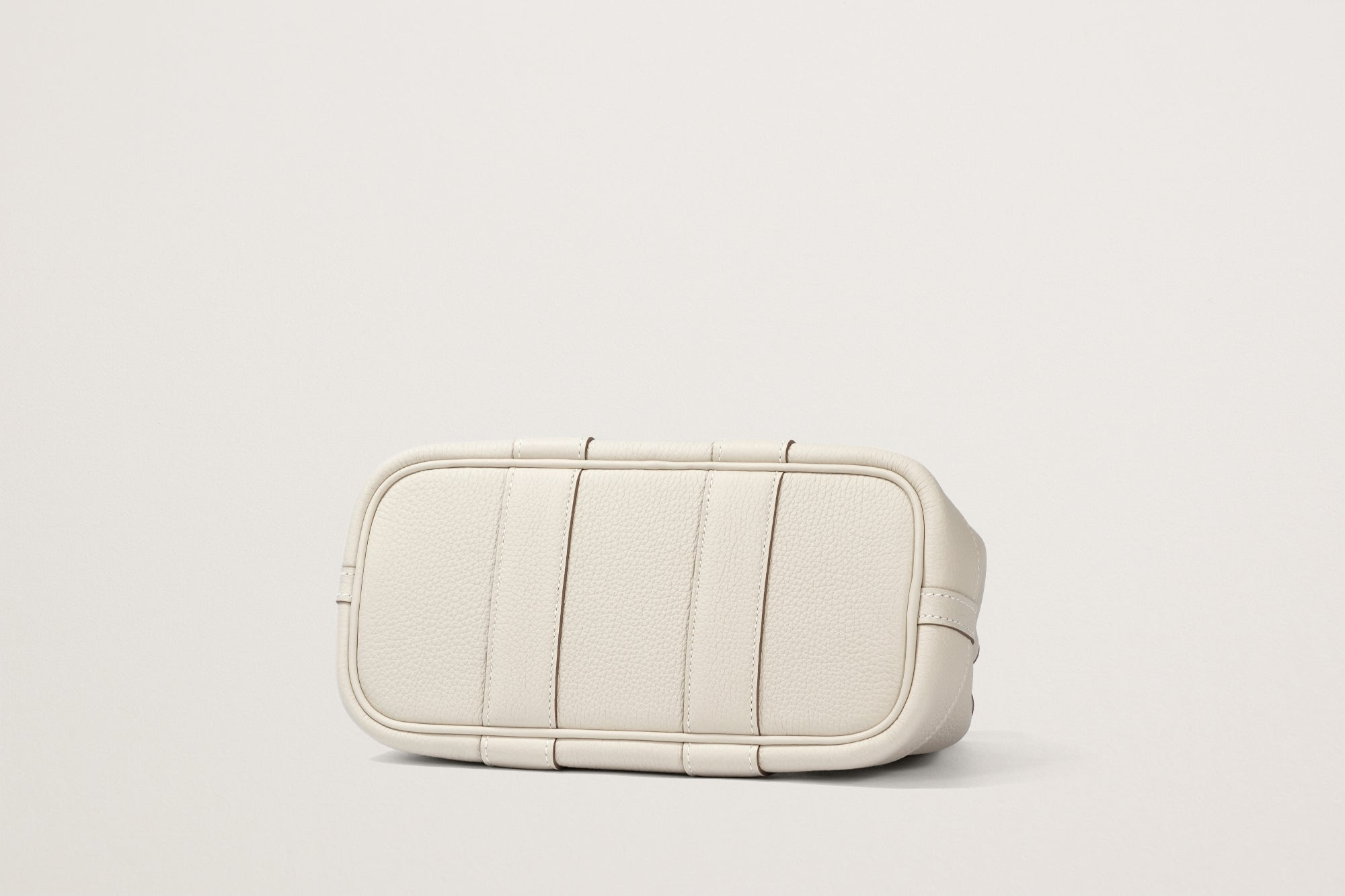 HERMES ネオ・ガーデン23 クレ