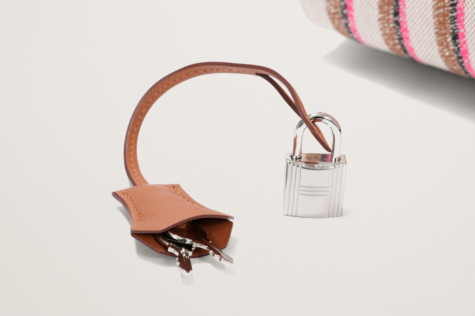 HERMES ショルダーバーキンライト39 ゴールド/エクリュ