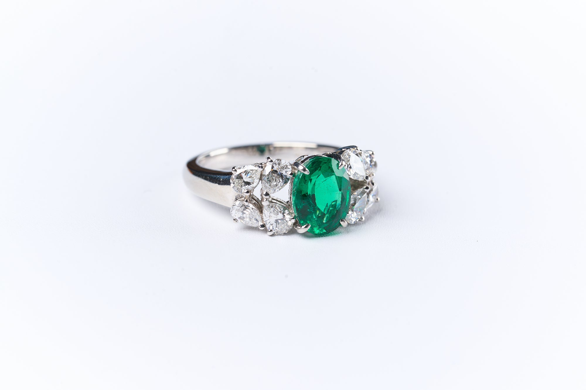 専用JG32★高級 ミキモト エメラルド0.41ct pt950 リング ソ付 PT950 MIKIMOTO エメラルドリング – GINZA SATAKE