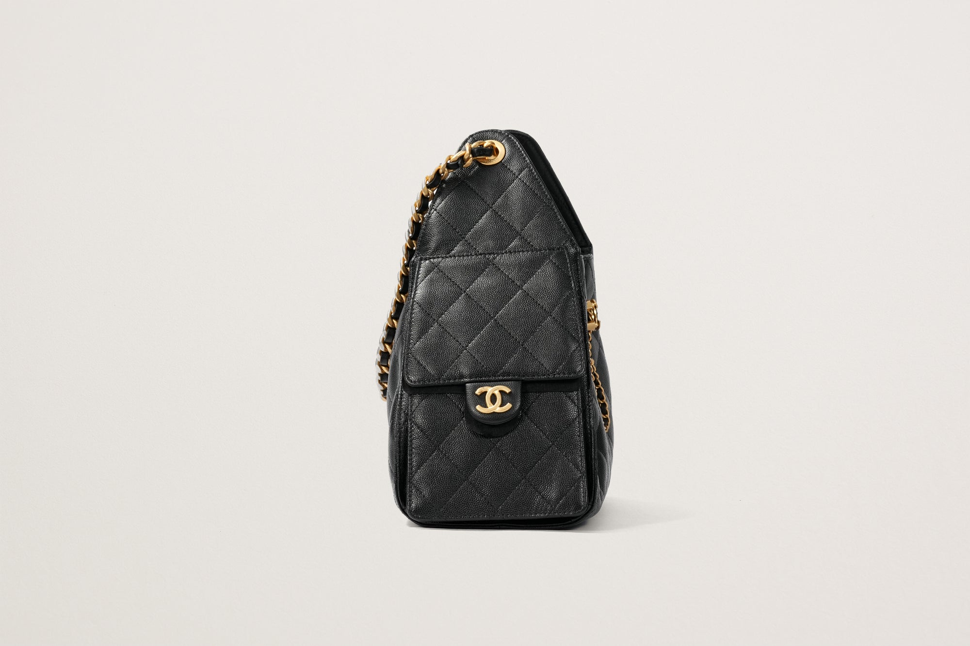 CHANEL シャネル25 スモール ハンドバッグ – GINZA SATAKE