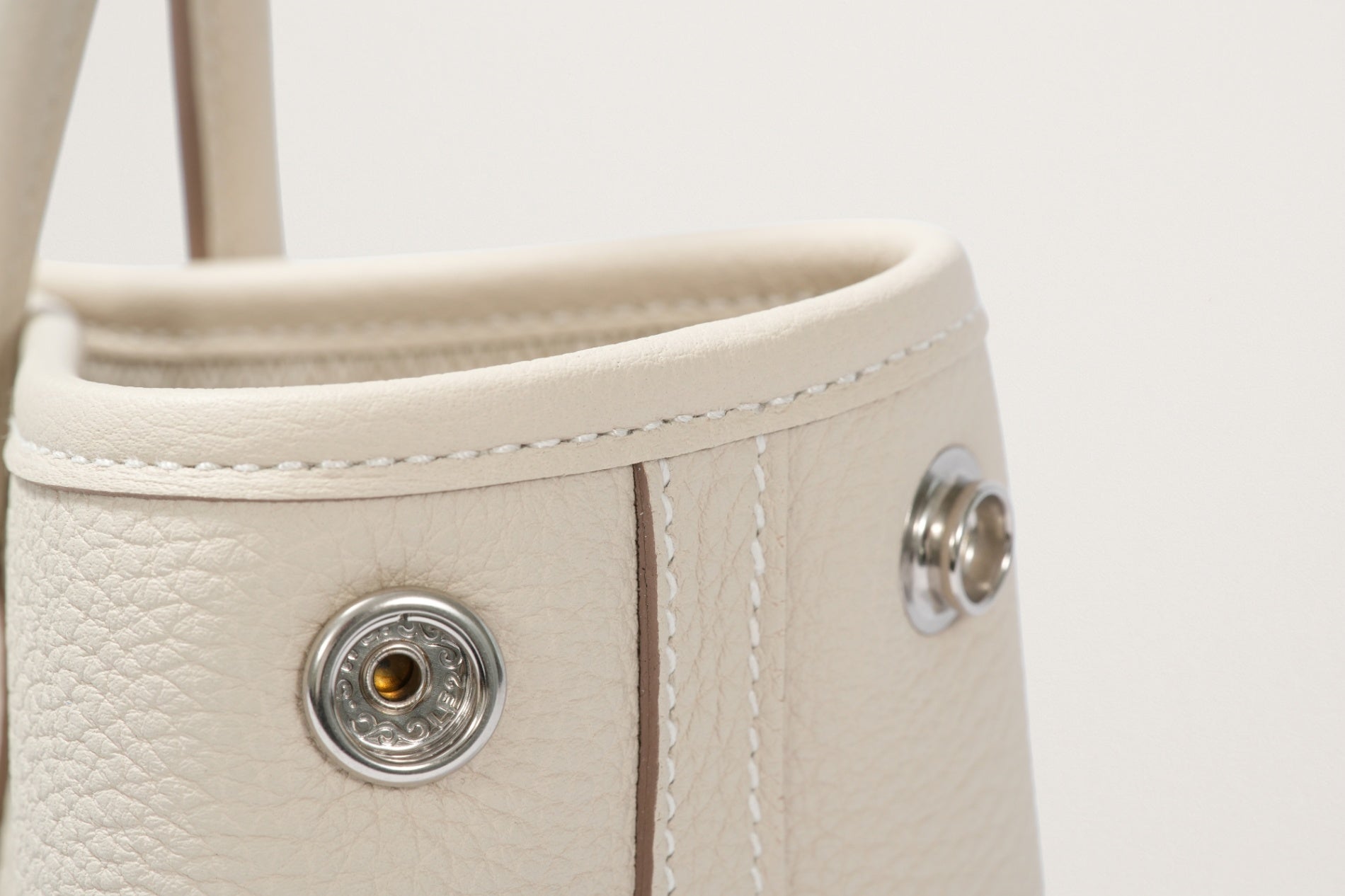 HERMES ネオ・ガーデン23 クレ