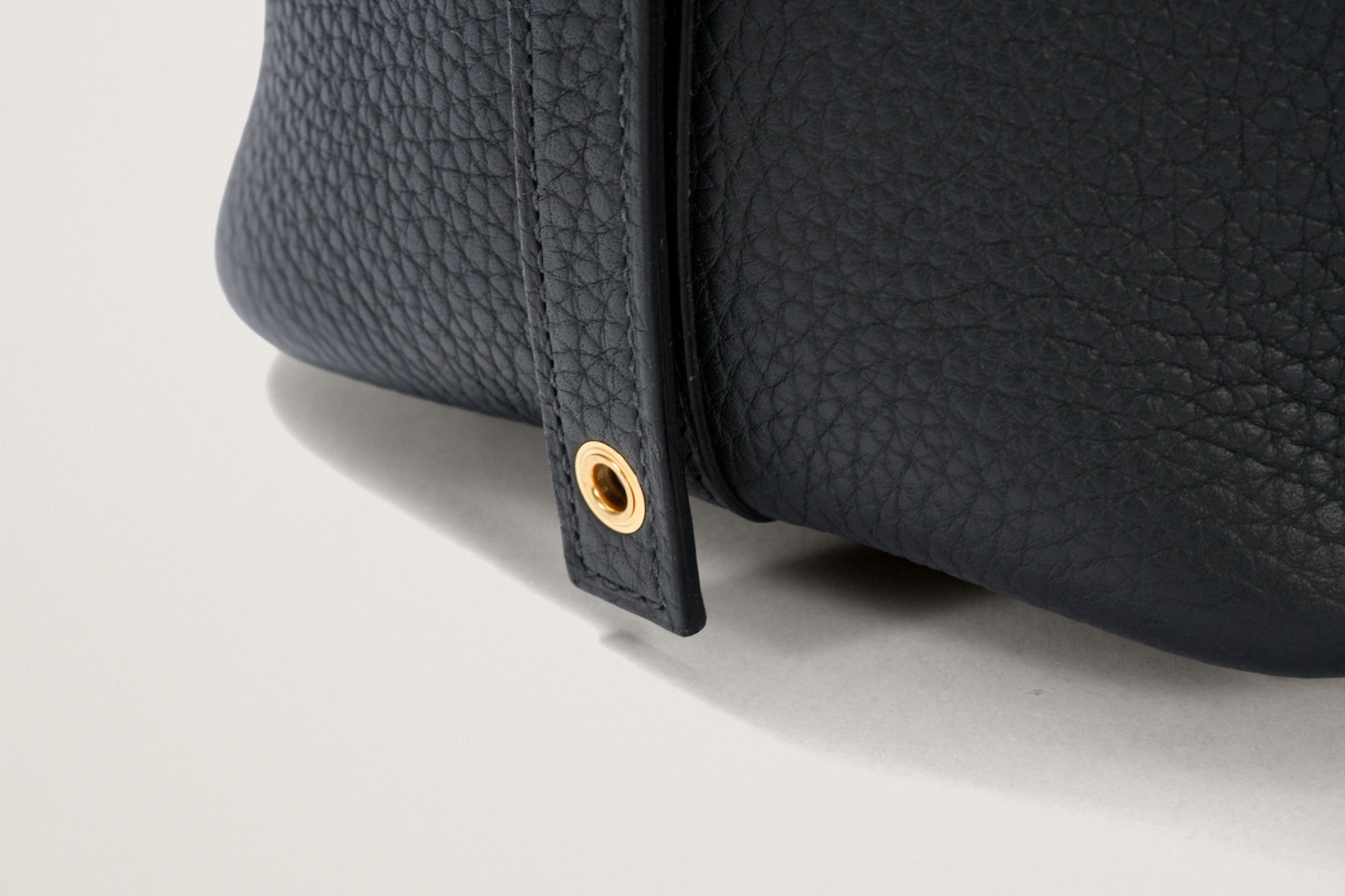 HERMES ピコタンロック18 黒