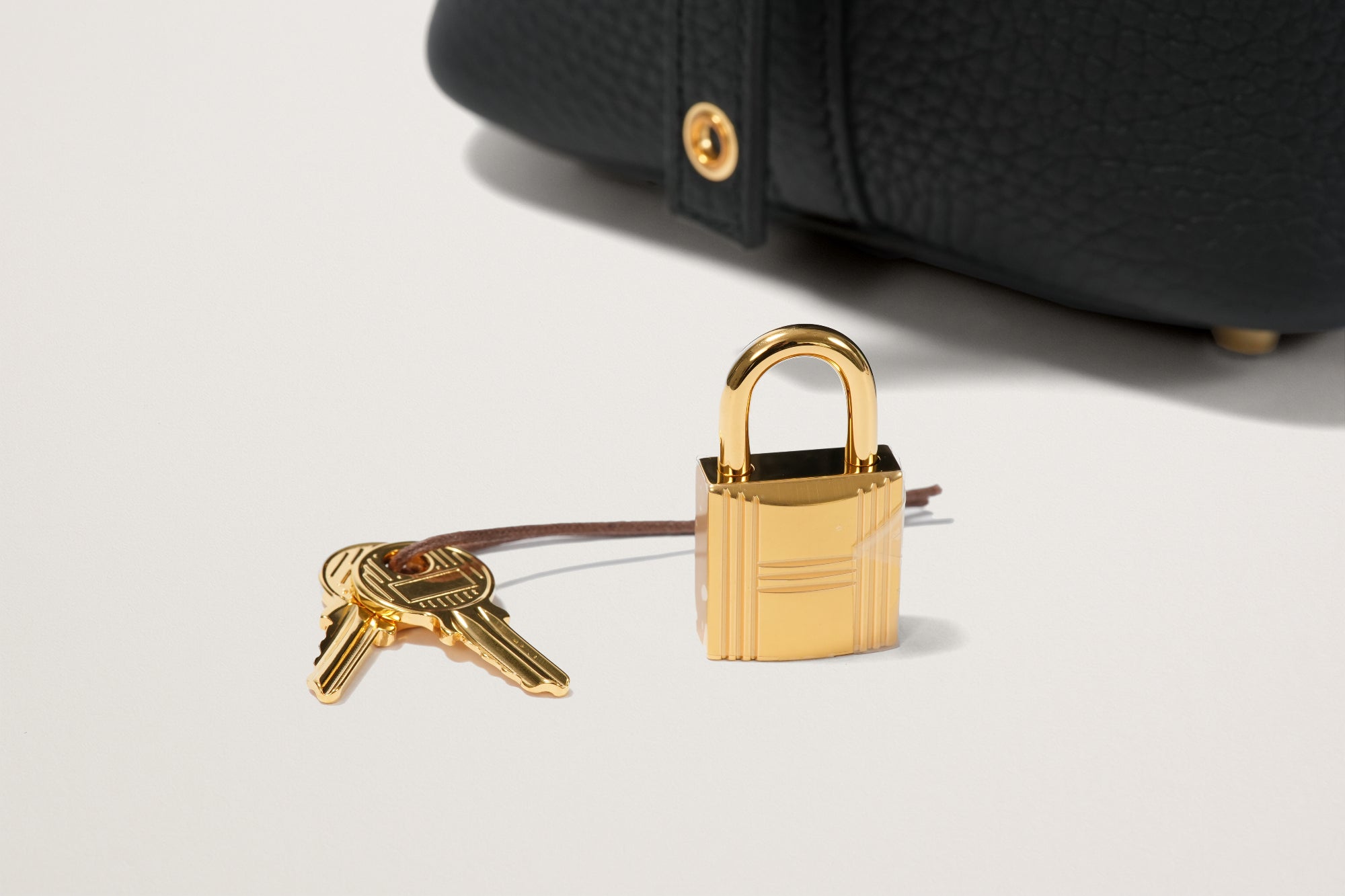 HERMES ピコタンロック18 黒