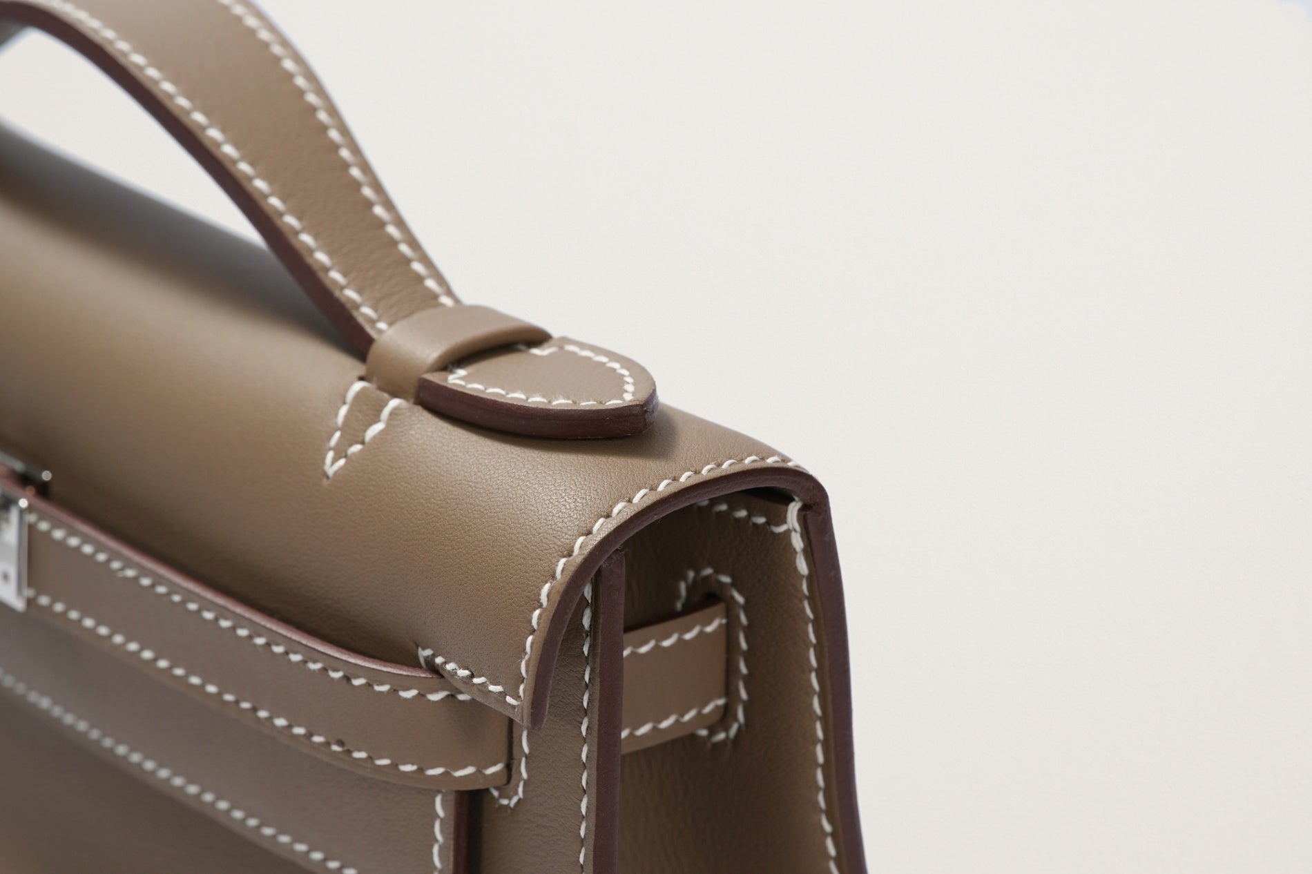 HERMES ポシェットケリー エトゥープ