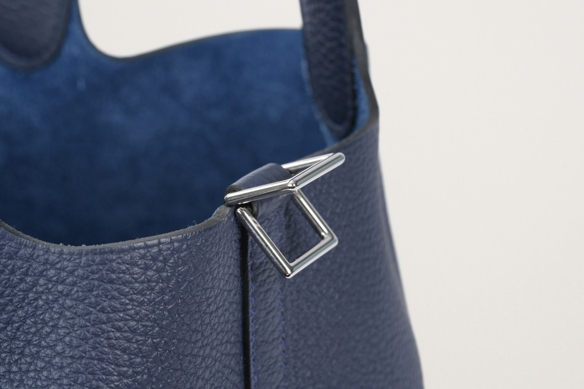 HERMES ピコタンロック18 ブルーニュイ