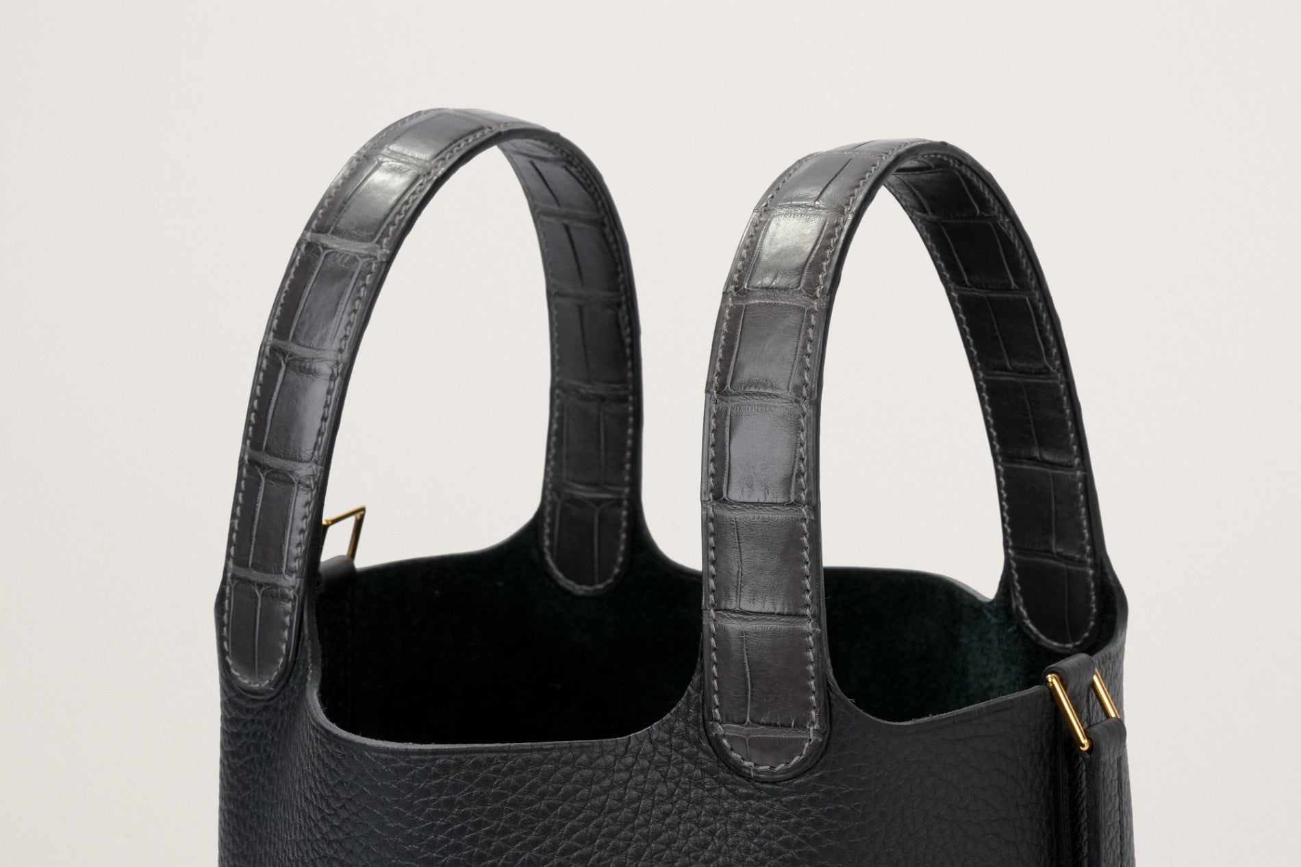 HERMES ピコタンロック18 タッチ 黒/グラファイト