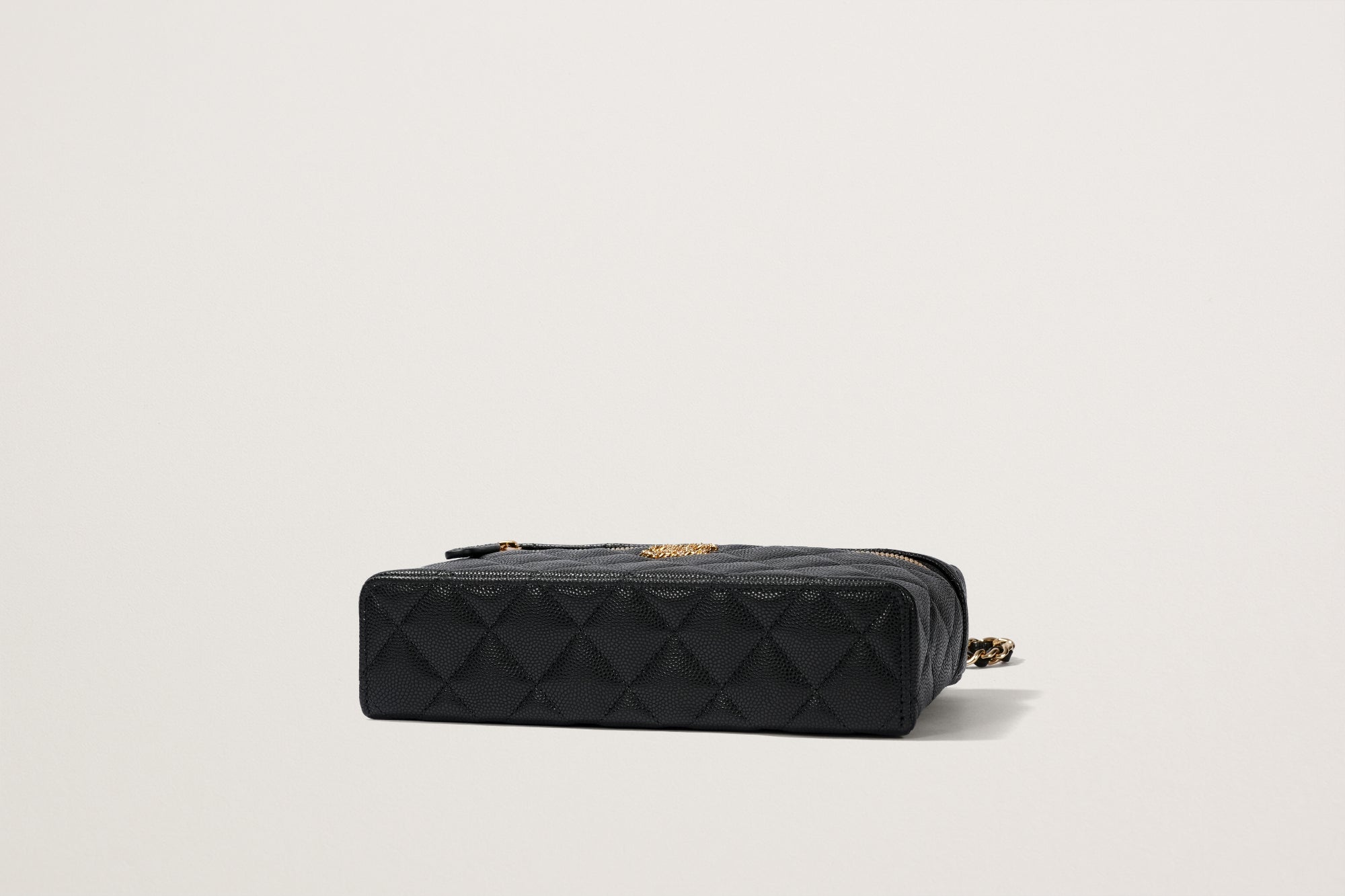 CHANEL マトラッセ スモールヴァニティケース – GINZA SATAKE