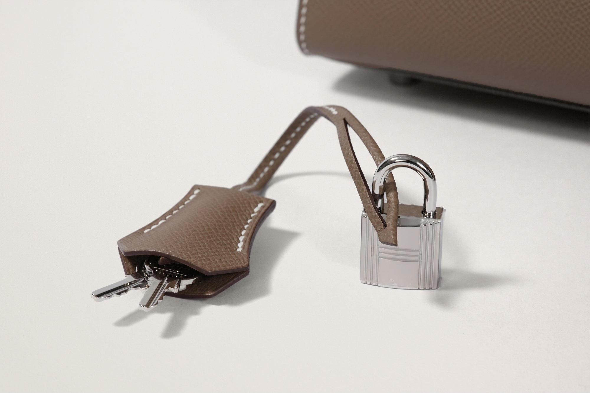 HERMES バーキン25 セリエ エトゥープ