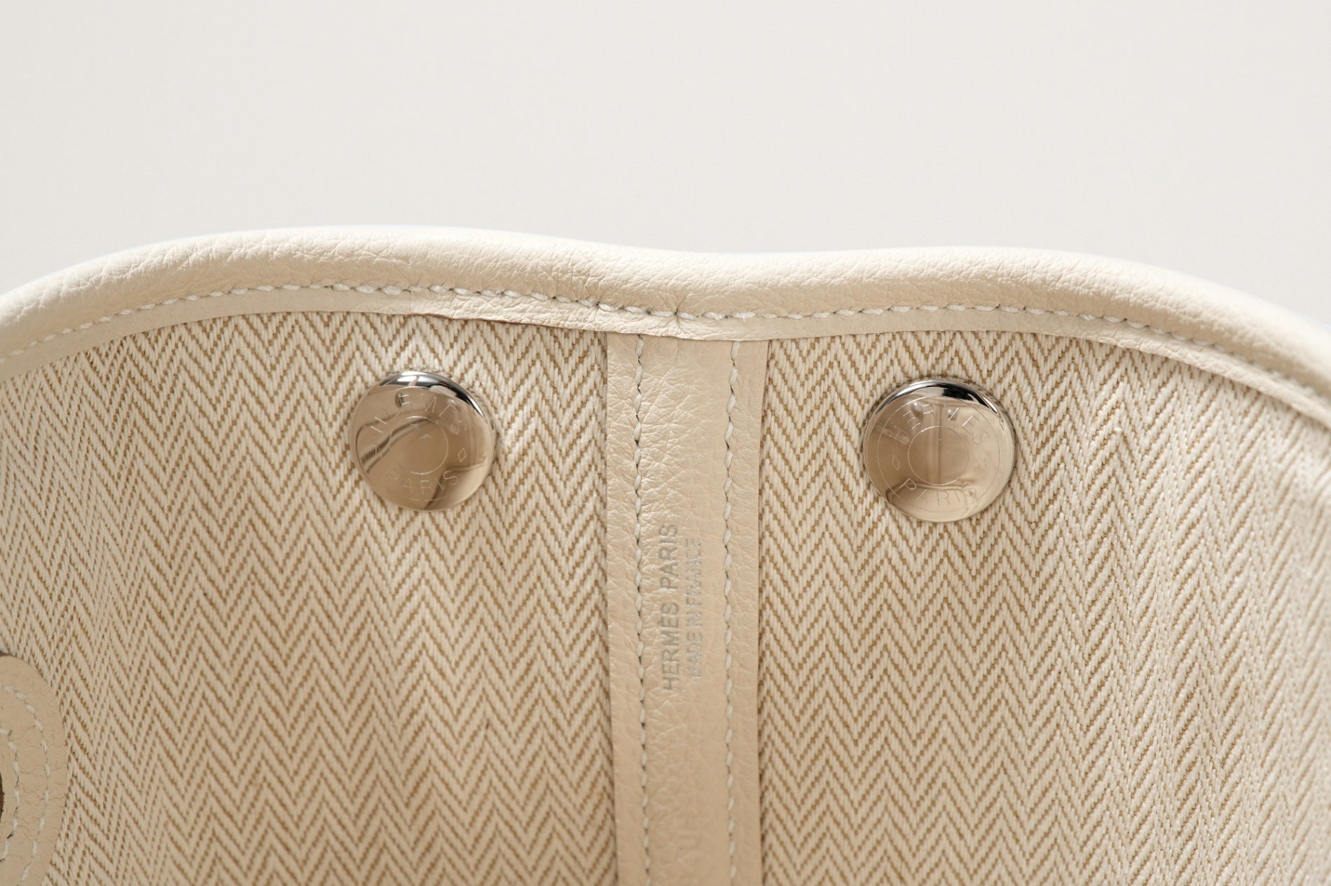 HERMES ネオ・ガーデン23 クレ