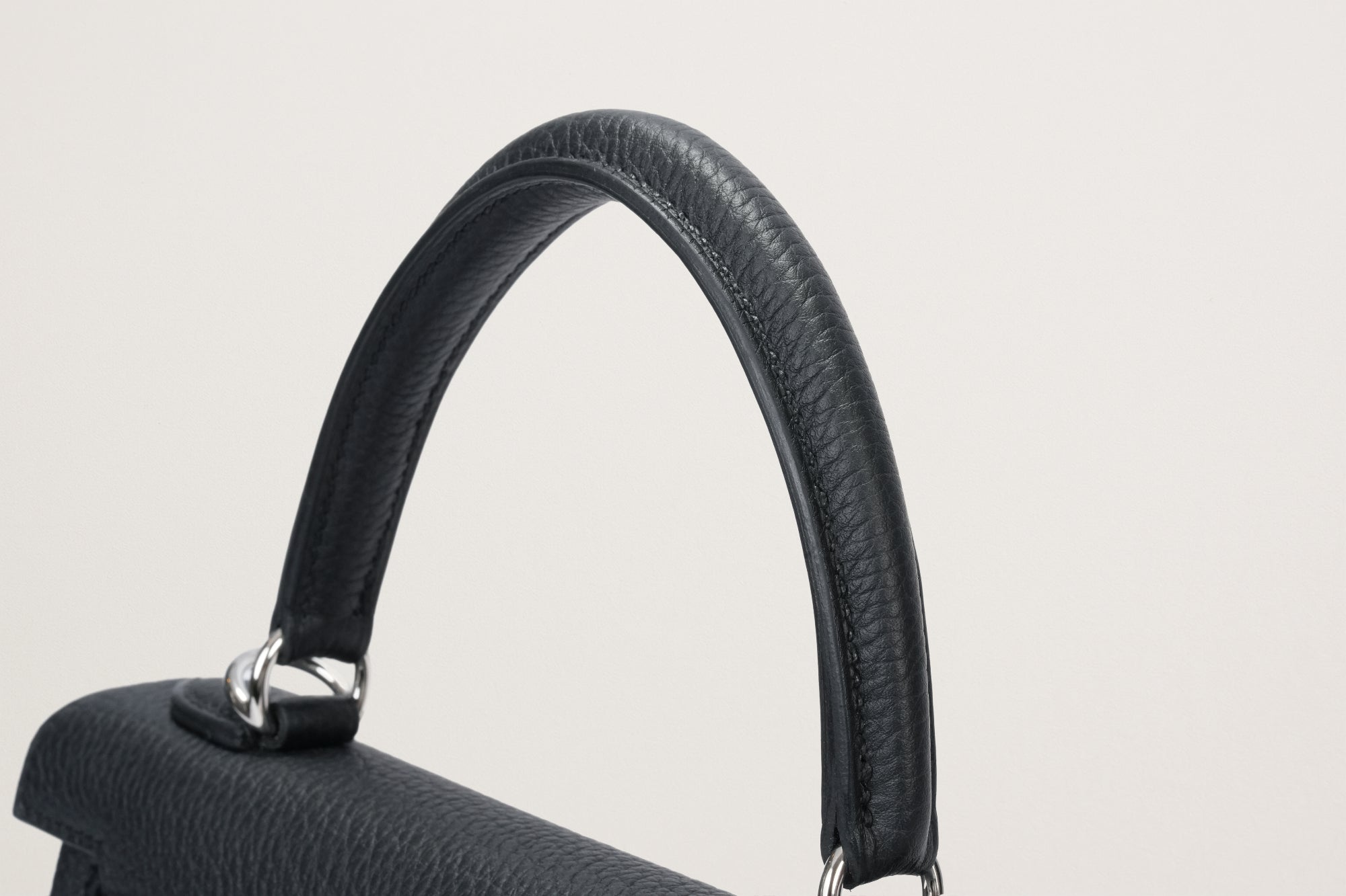 HERMES ケリー 25 黒 – GINZA SATAKE